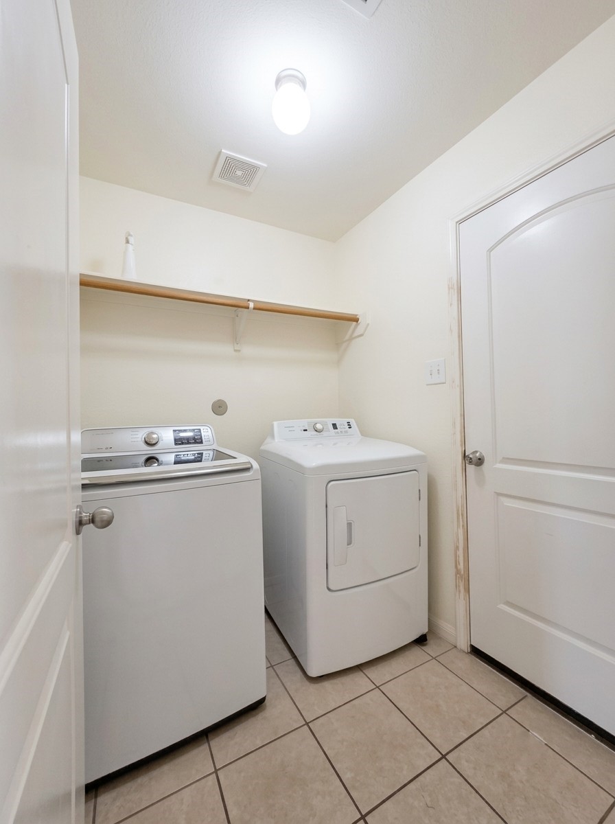 18962 Ranchcrest Drive Property Photo 32