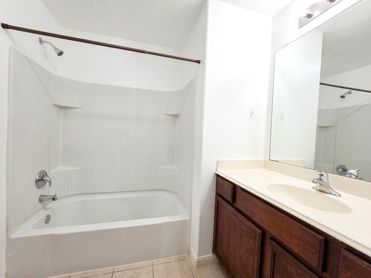 18962 Ranchcrest Drive Property Photo 33