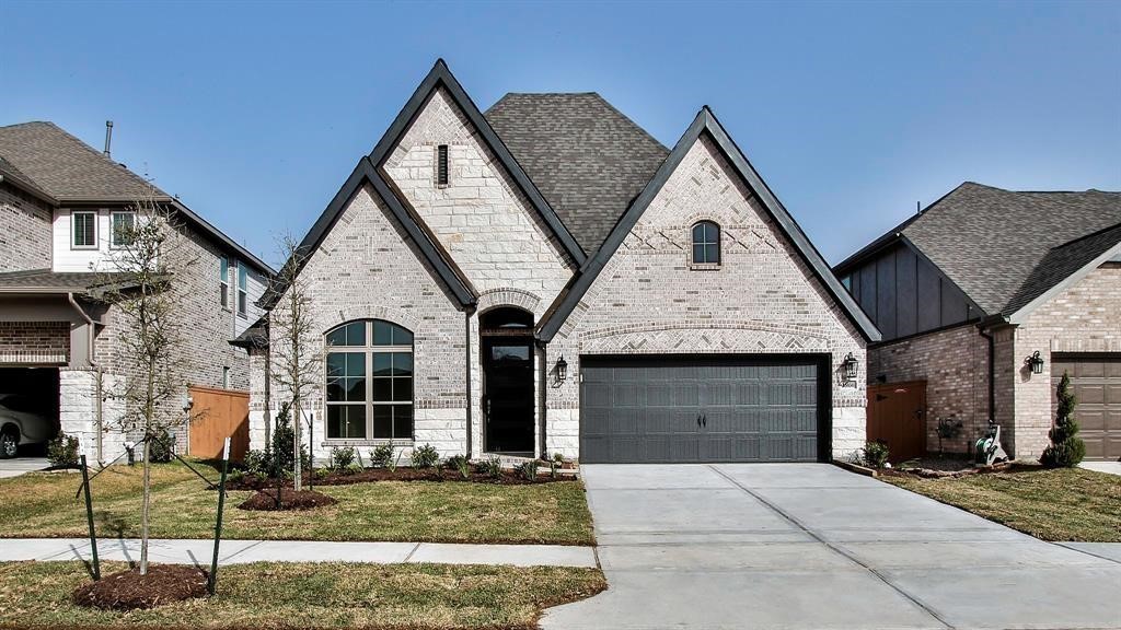 15850 Weston Ridge Drive Property Photo 1