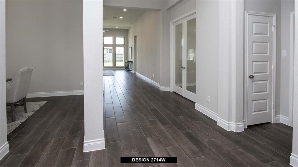 15850 Weston Ridge Drive Property Photo 3
