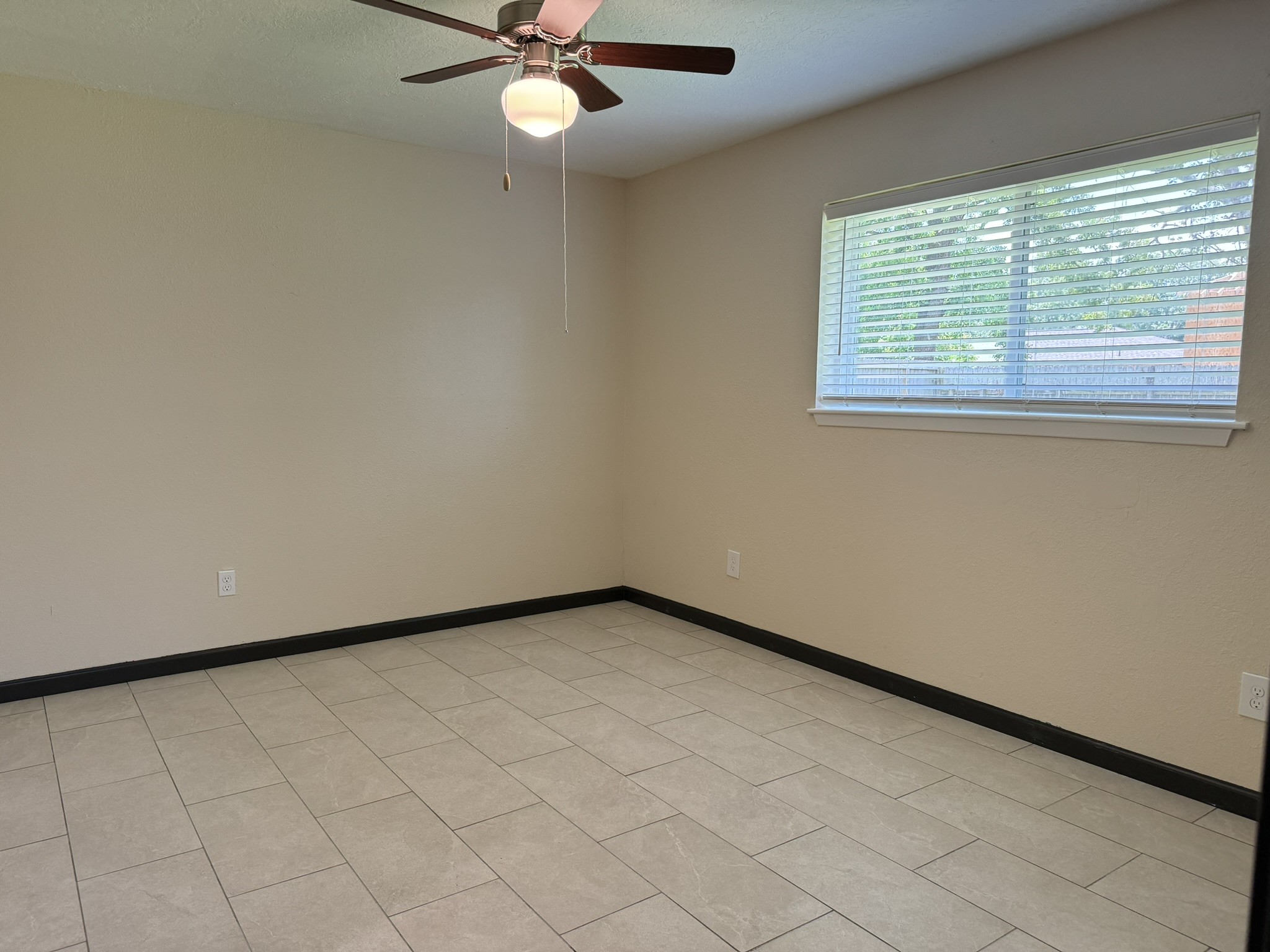 16806 Tibet Road Property Photo 11