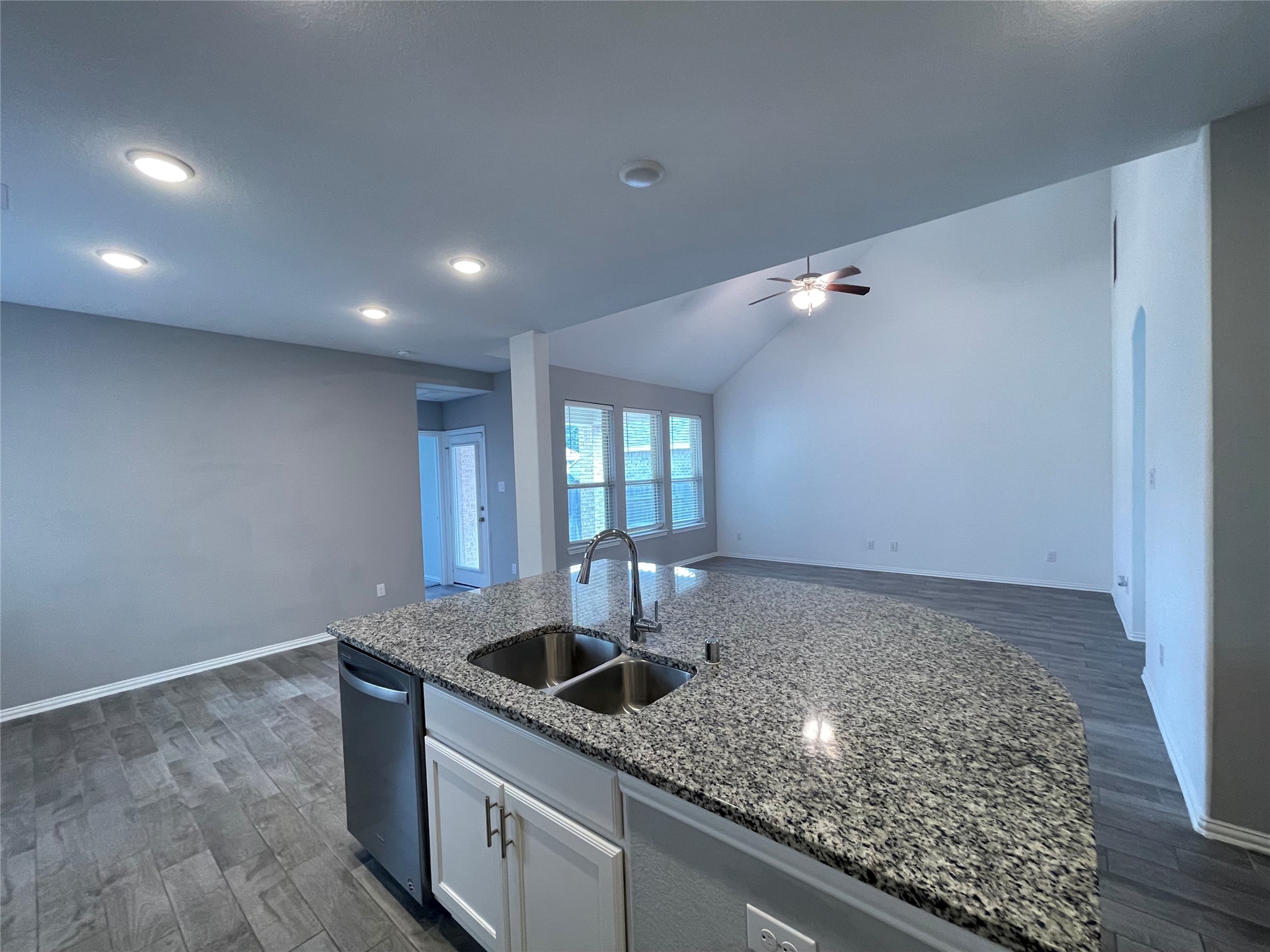 308 Tangle Birch Court Property Photo 8
