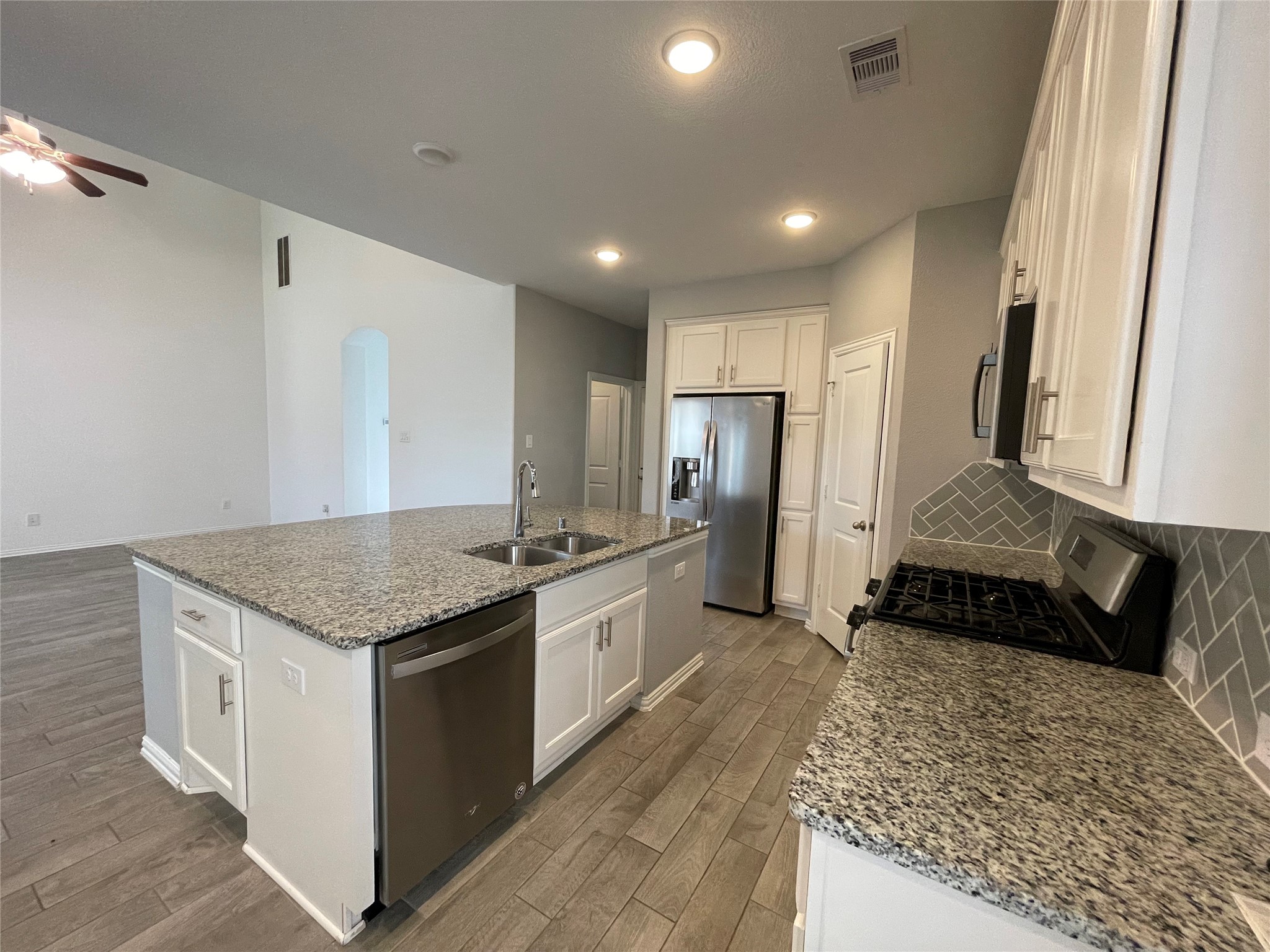 308 Tangle Birch Court Property Photo 11