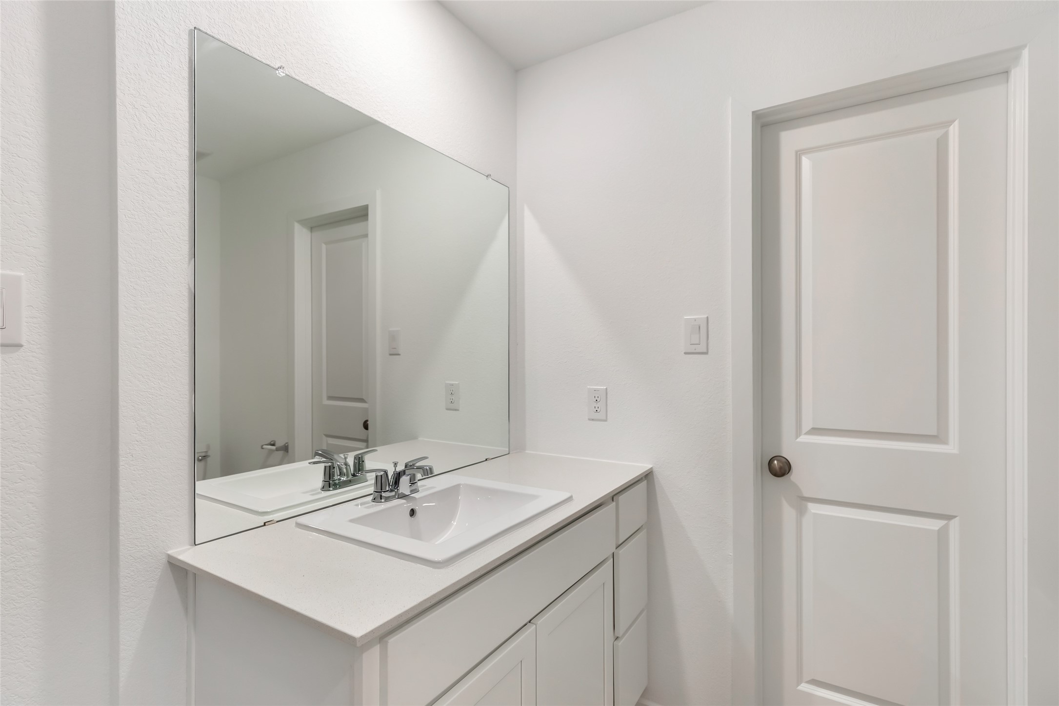 917 Capracotta Drive Property Photo 28
