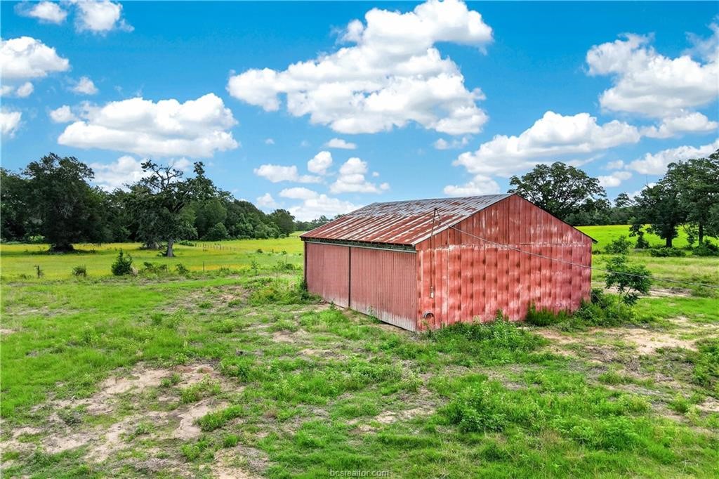 11648 Fm 2000 Property Photo 15
