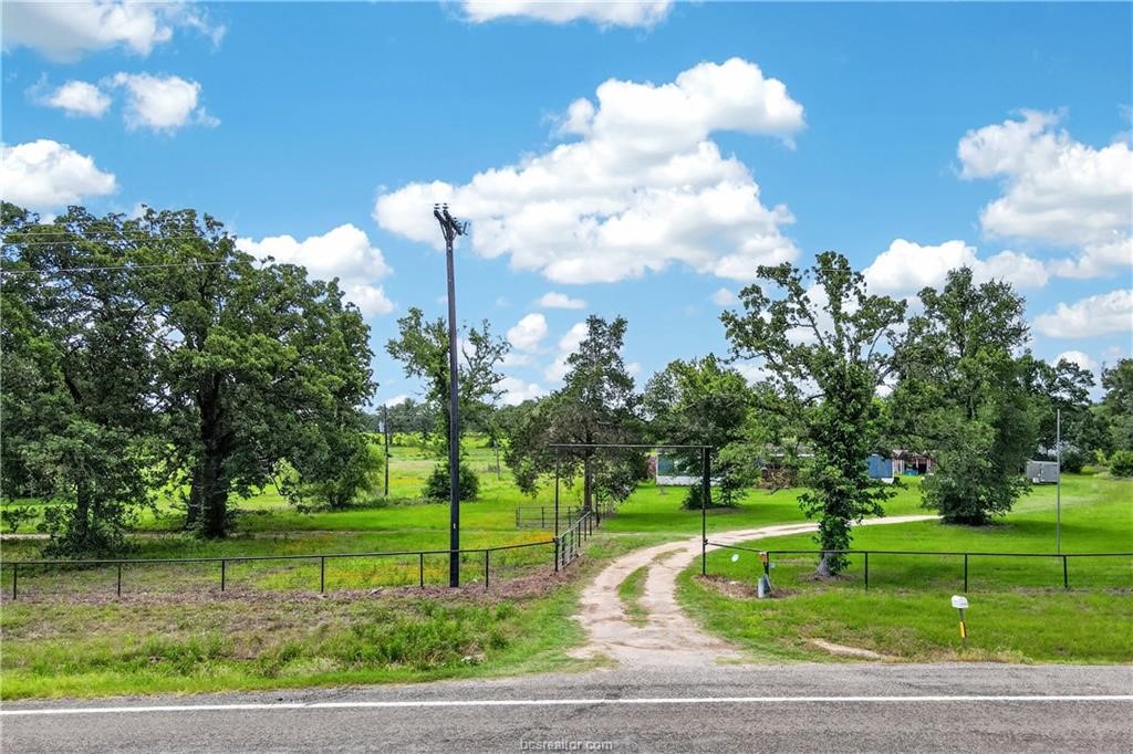 11648 Fm 2000 Property Photo 24