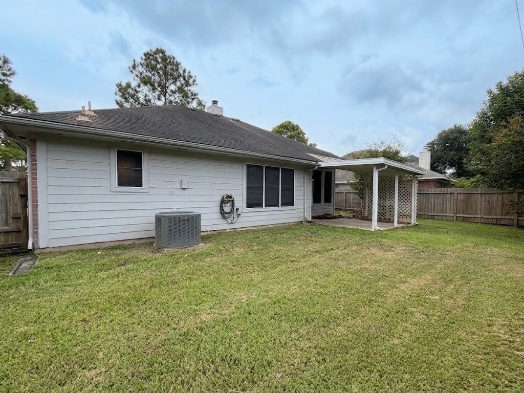 2710 Glen Cullen Lane Property Photo 3