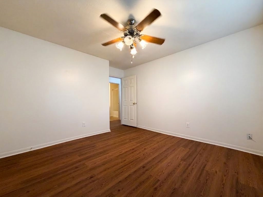 2710 Glen Cullen Lane Property Photo 17