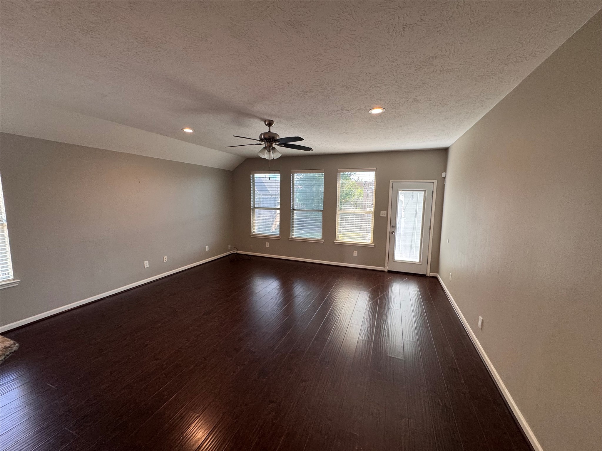 11502 Cecil Summers Way Property Photo 4