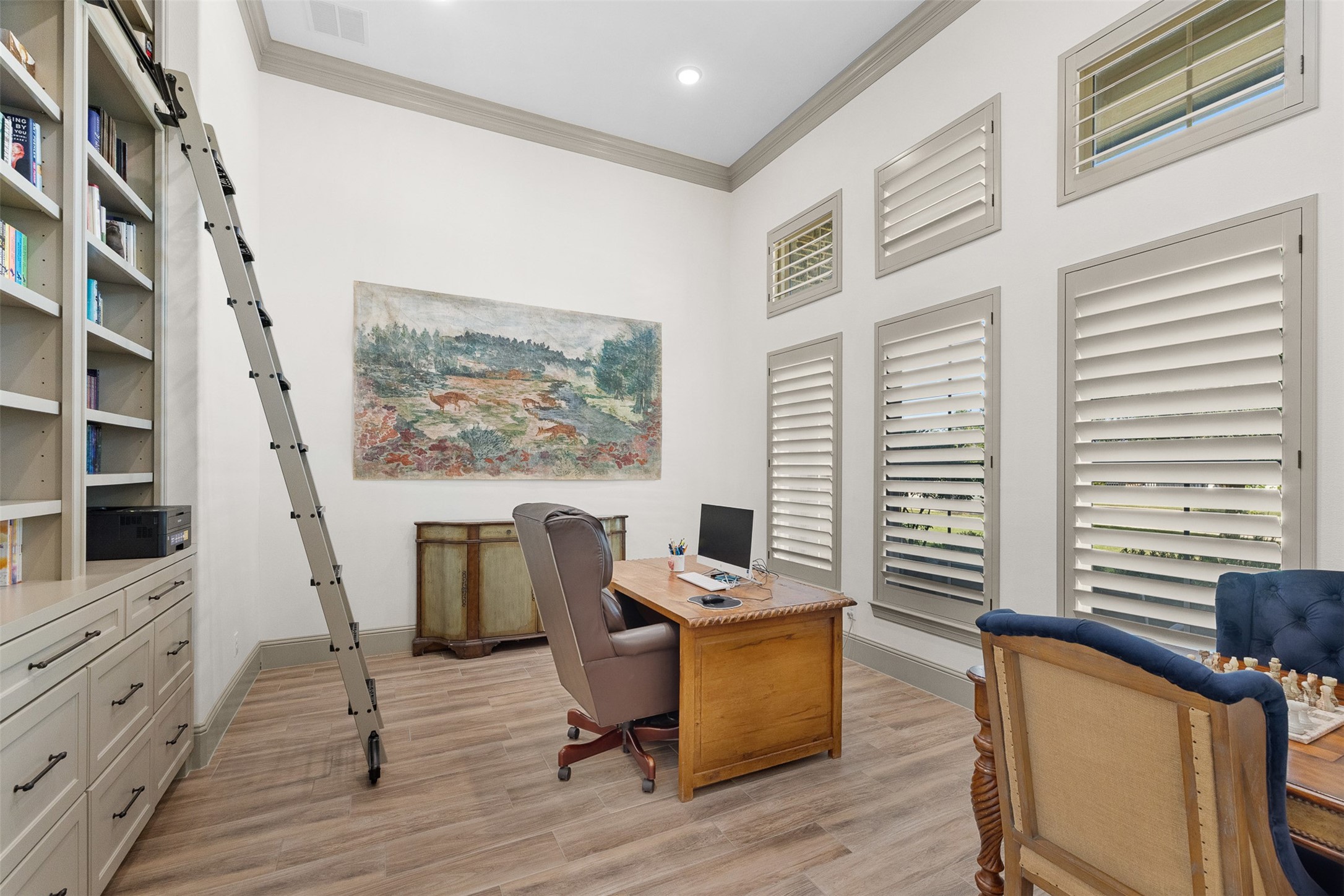 8603 Woods Hollow Trail Property Photo 12