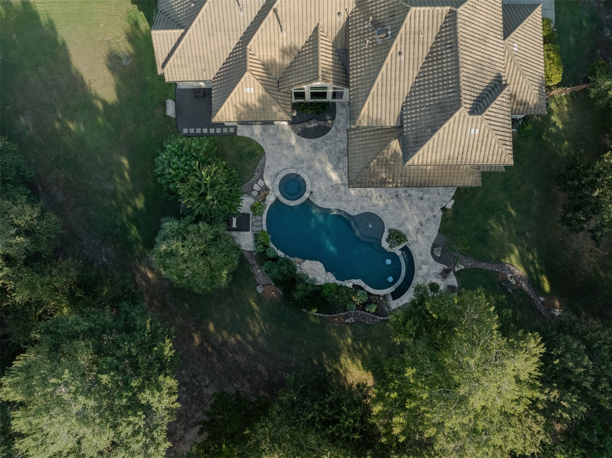 8603 Woods Hollow Trail Property Photo 32