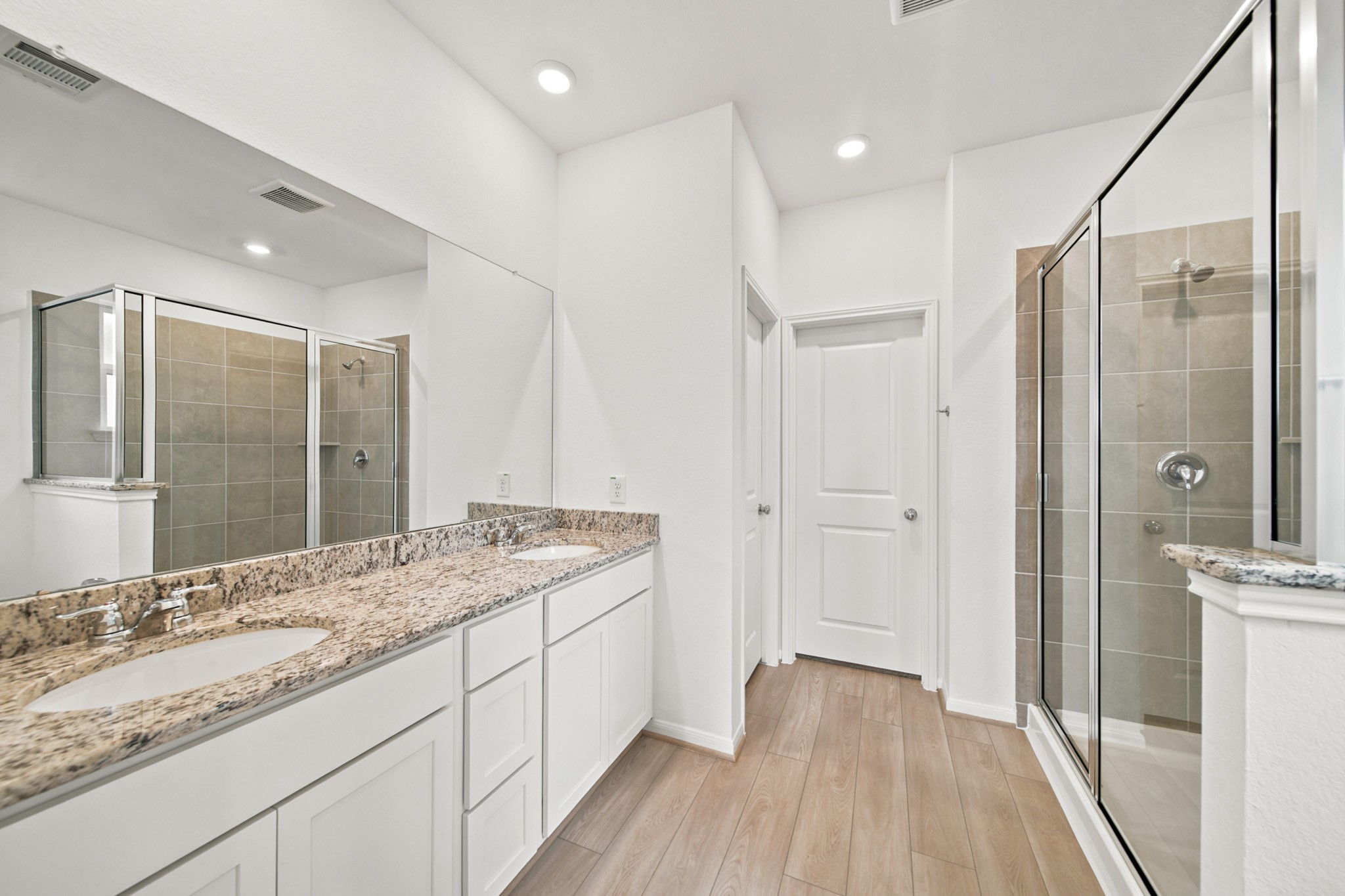 8006 Magnolia Prairie Lane Property Photo 15