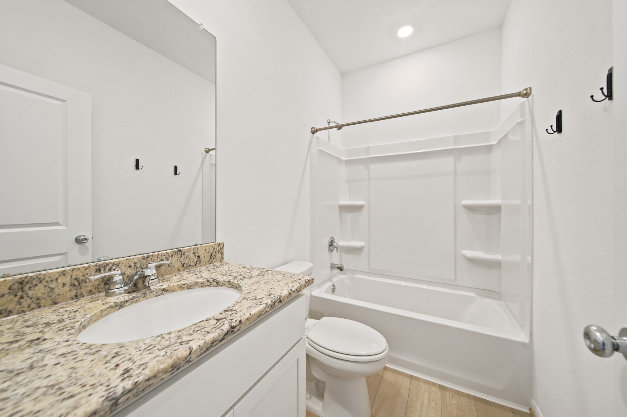 8006 Magnolia Prairie Lane Property Photo 19