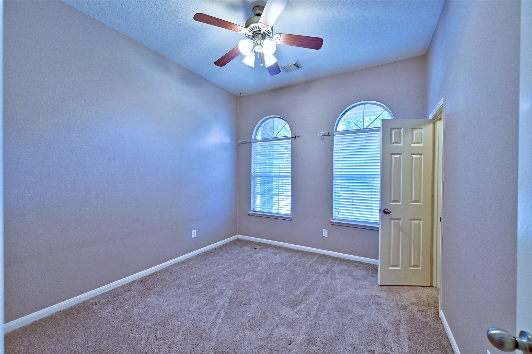 12606 Twin Flower Drive Property Photo 45