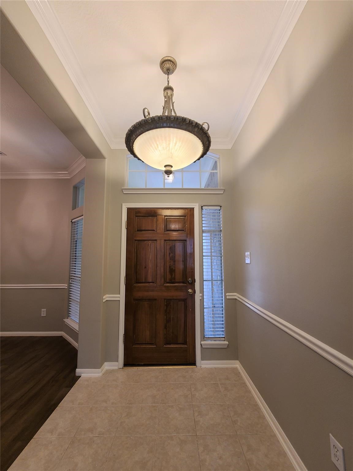 18818 Harbor Key Circle Property Photo 3