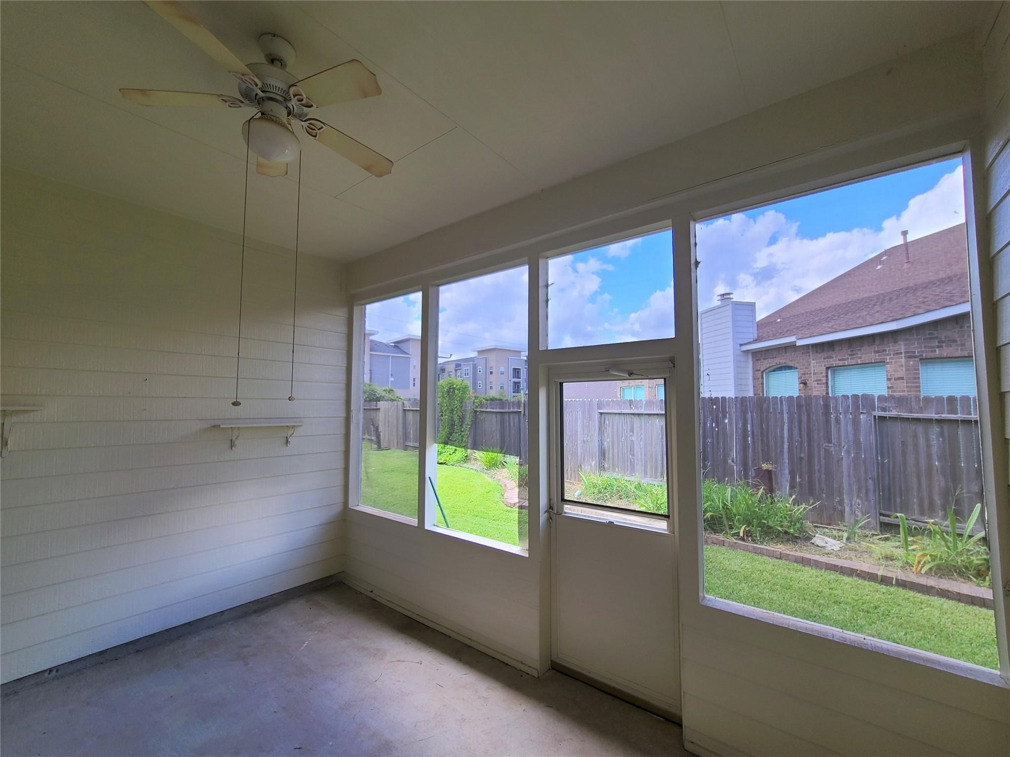 18818 Harbor Key Circle Property Photo 21
