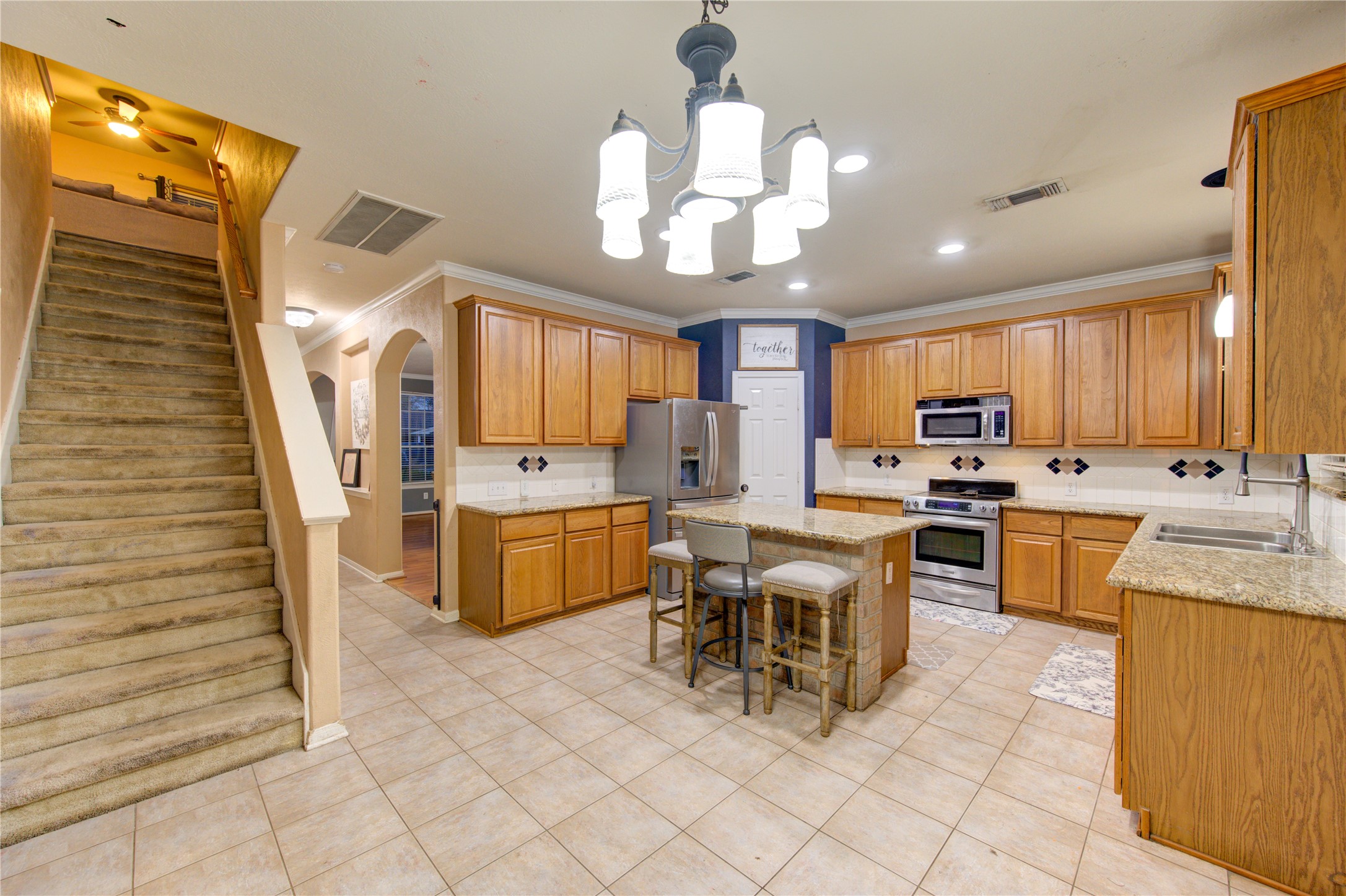 14703 Huntmont Drive Property Photo 7