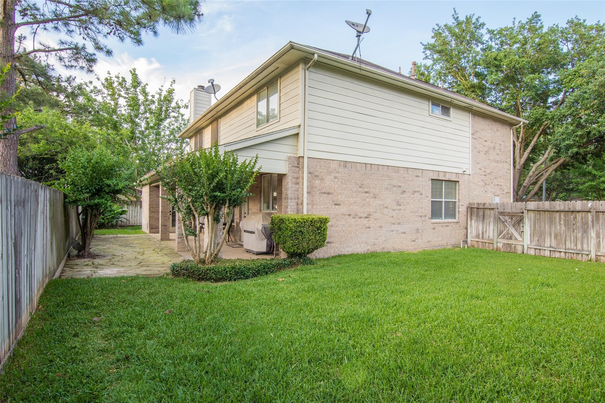 14703 Huntmont Drive Property Photo 24