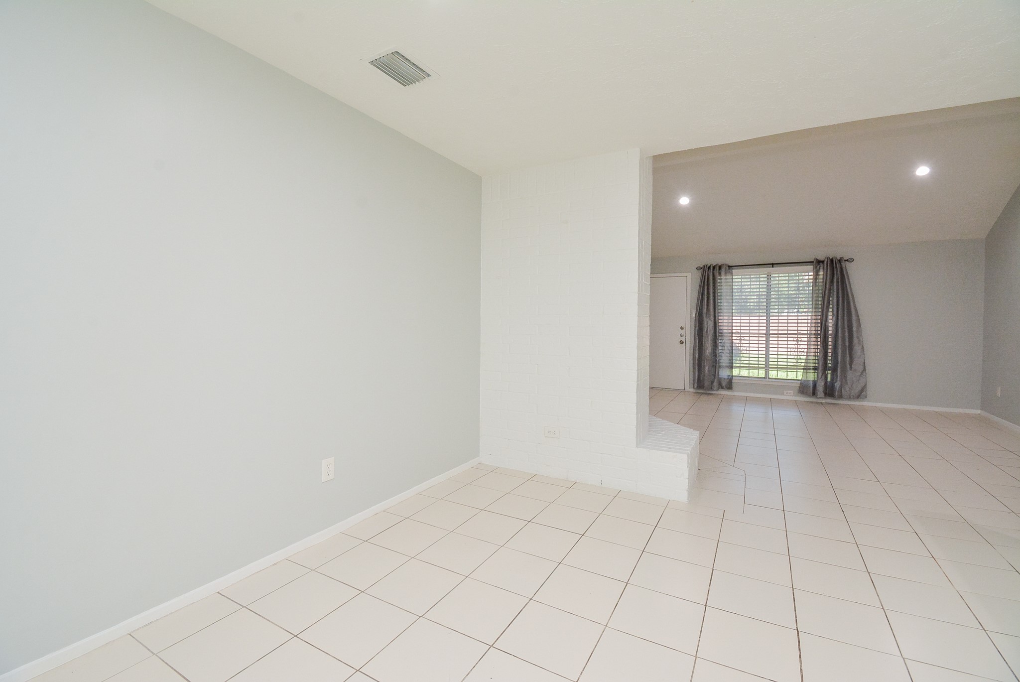 16518 Monte Carlo Lane Property Photo 13