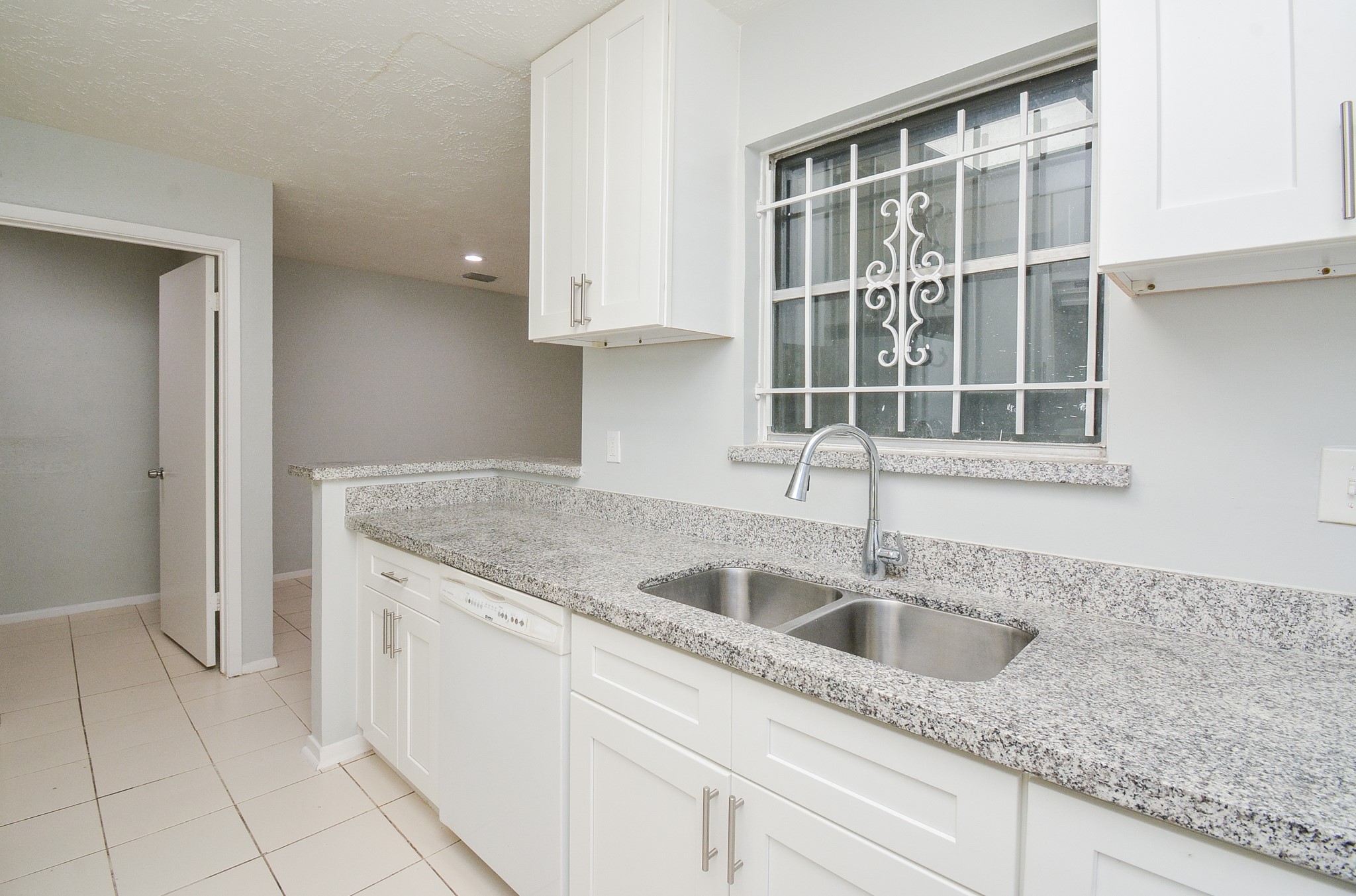 16518 Monte Carlo Lane Property Photo 18