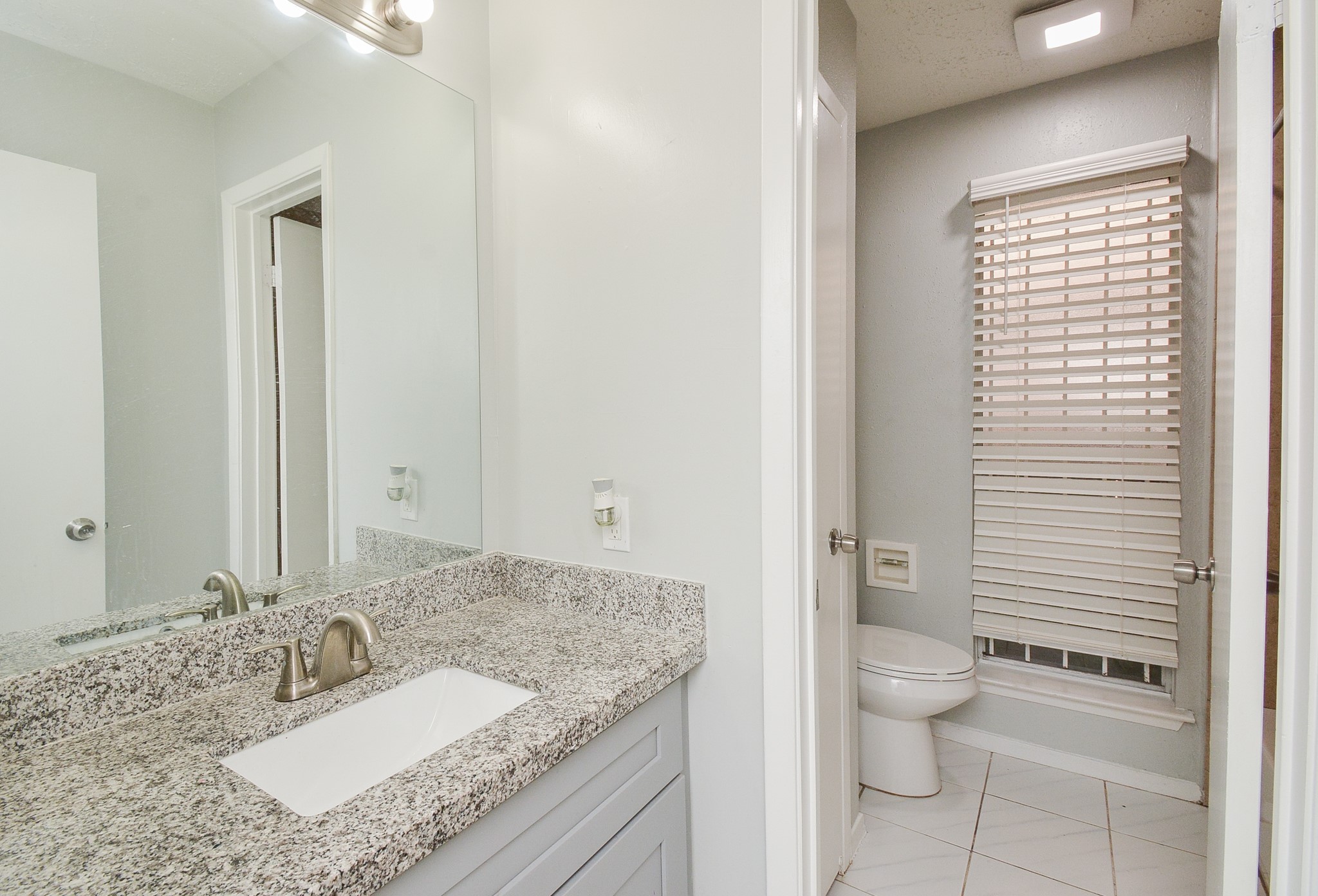16518 Monte Carlo Lane Property Photo 20