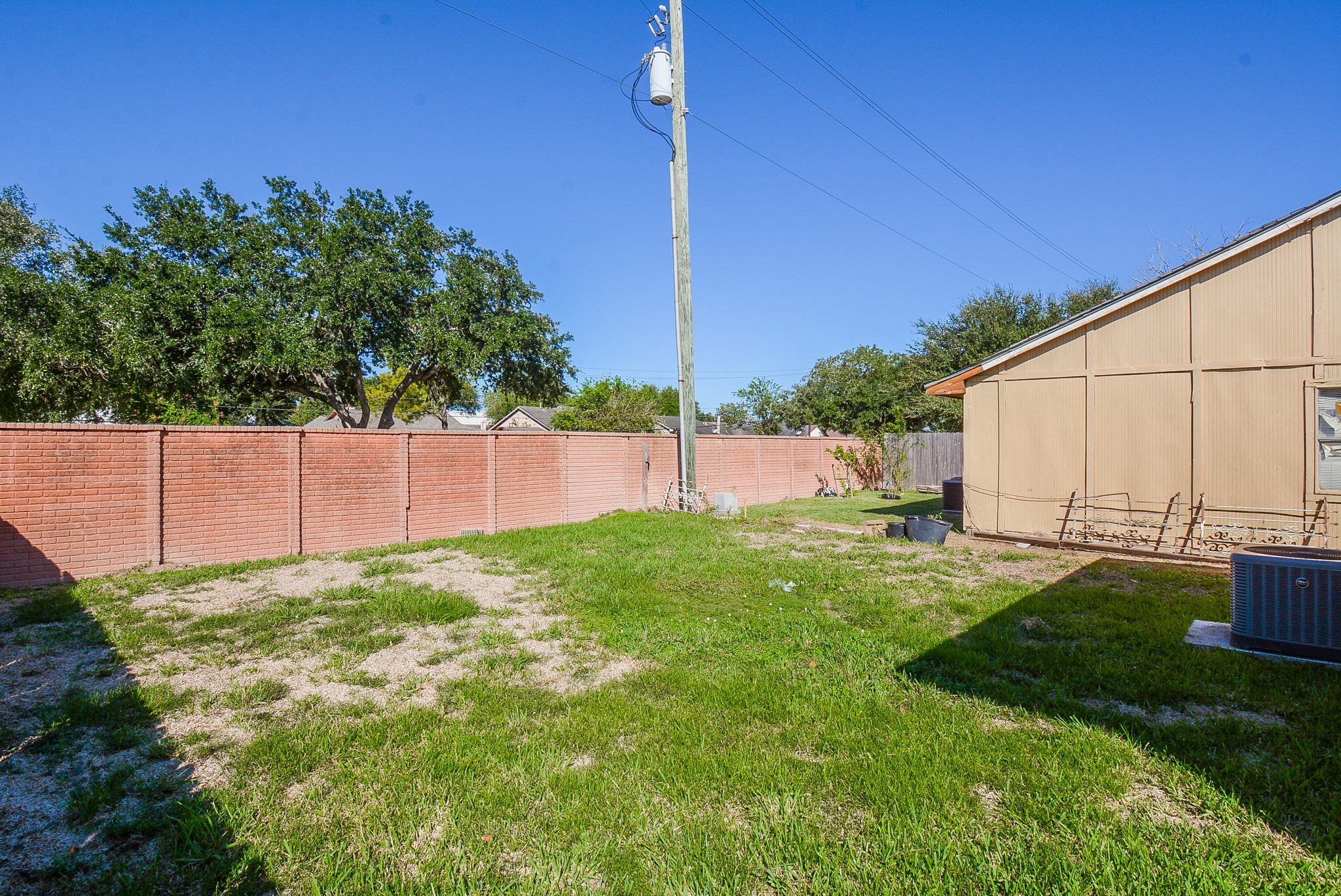 16518 Monte Carlo Lane Property Photo 28