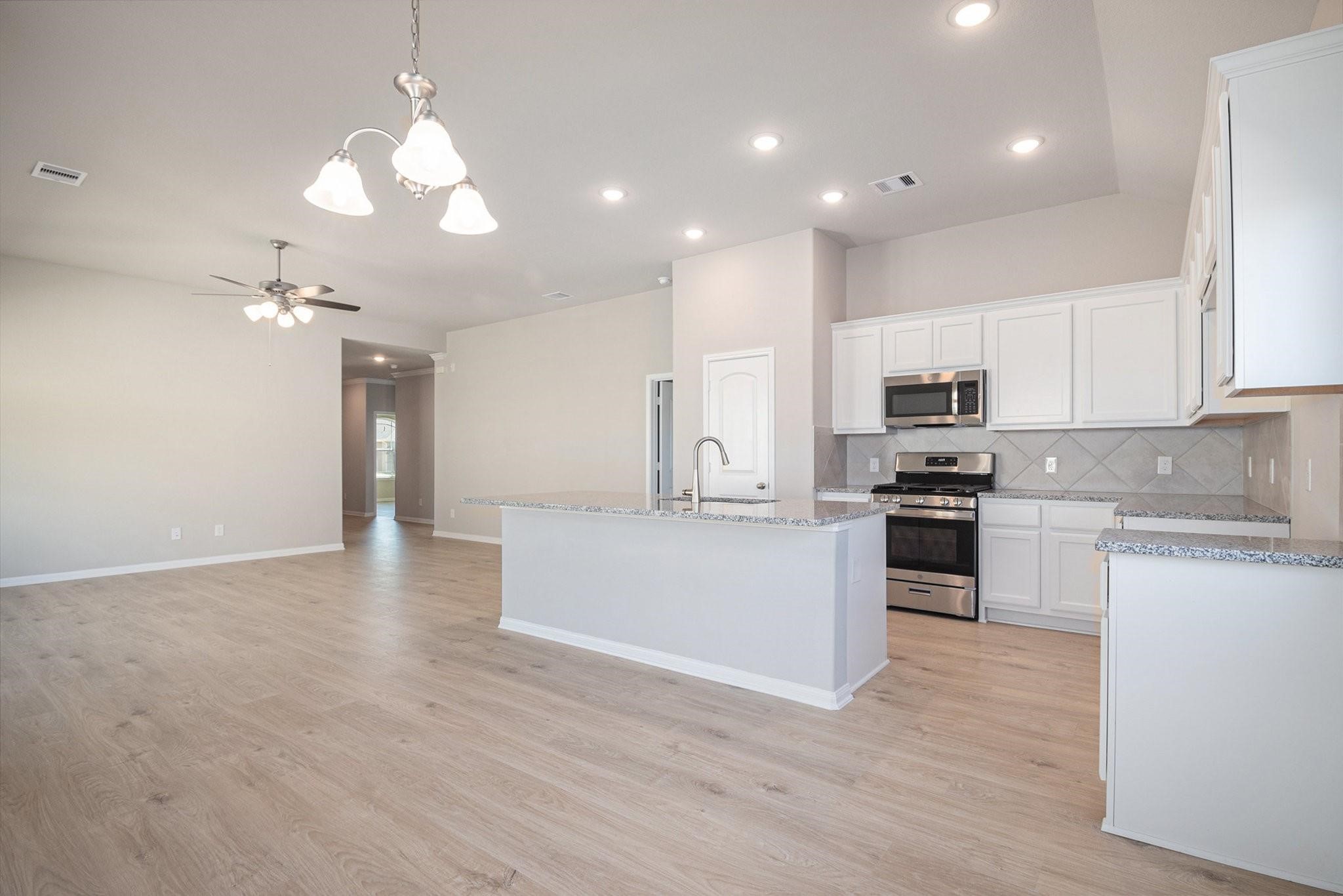 11123 Lulu Lane Property Photo 6