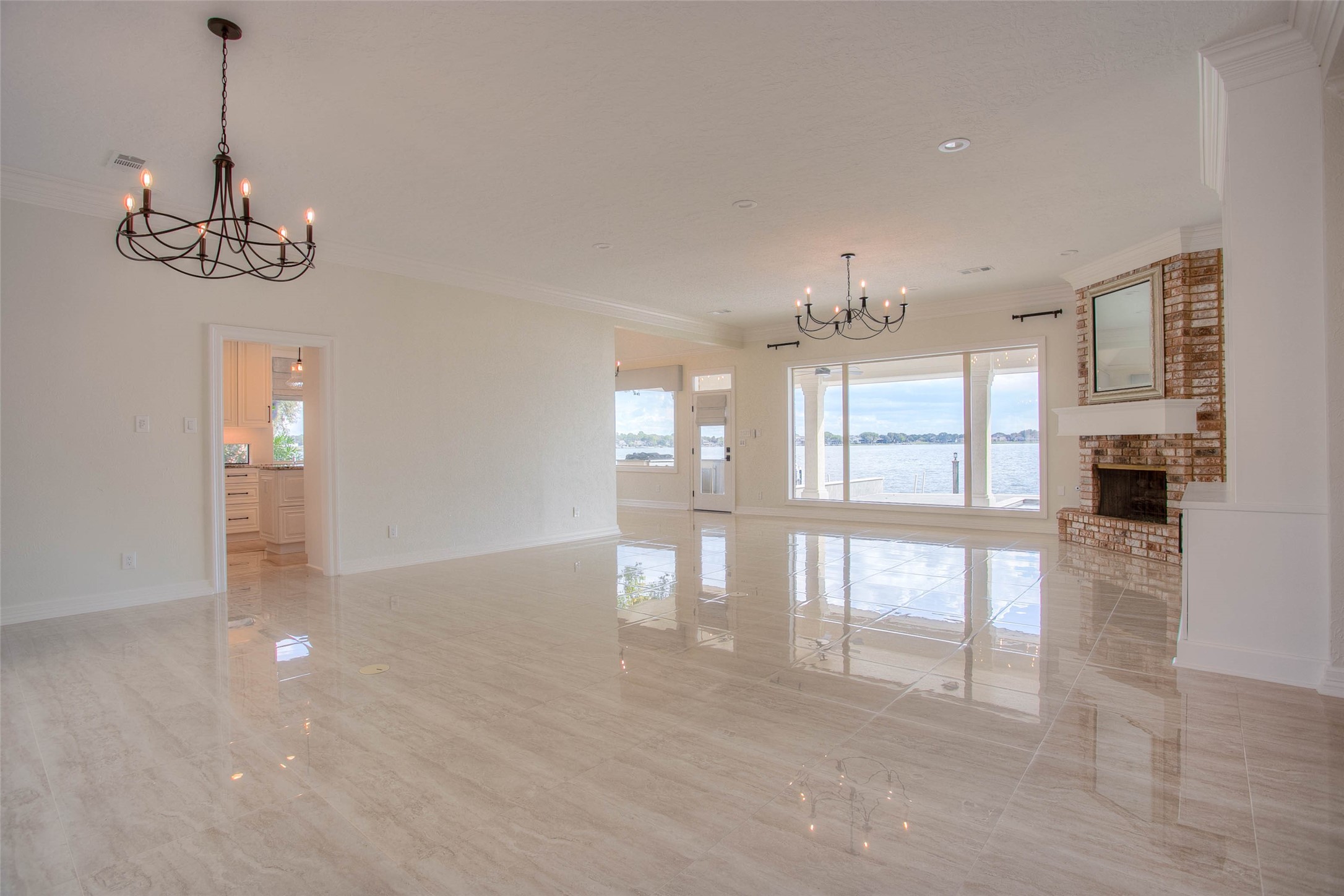 12092 Sagittarius Drive E Property Photo 6