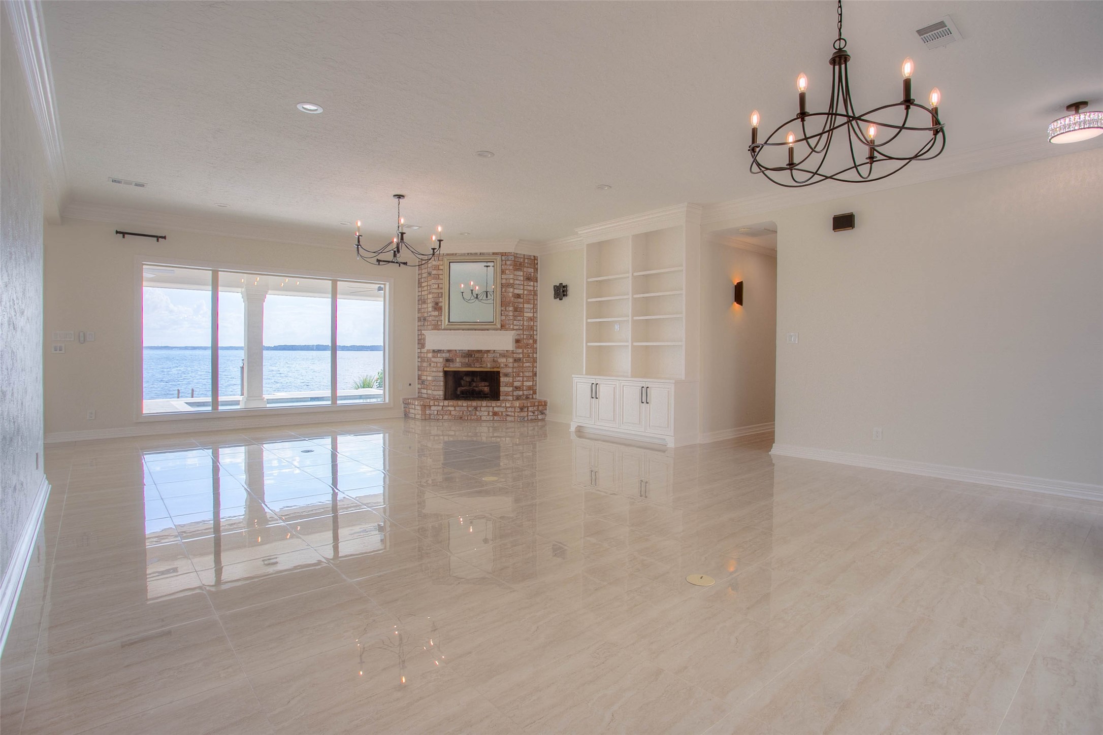 12092 Sagittarius Drive E Property Photo 7