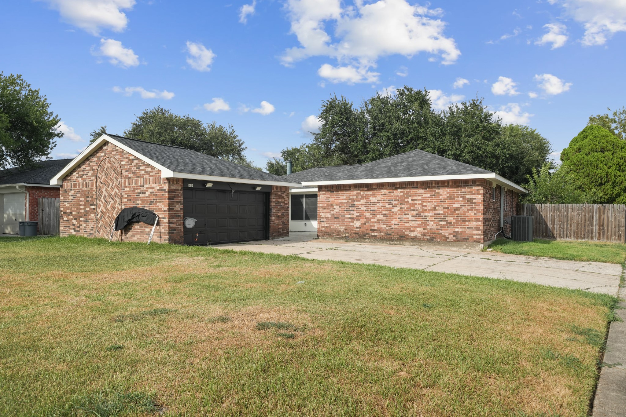 10119 Stonemont Road Property Photo 1