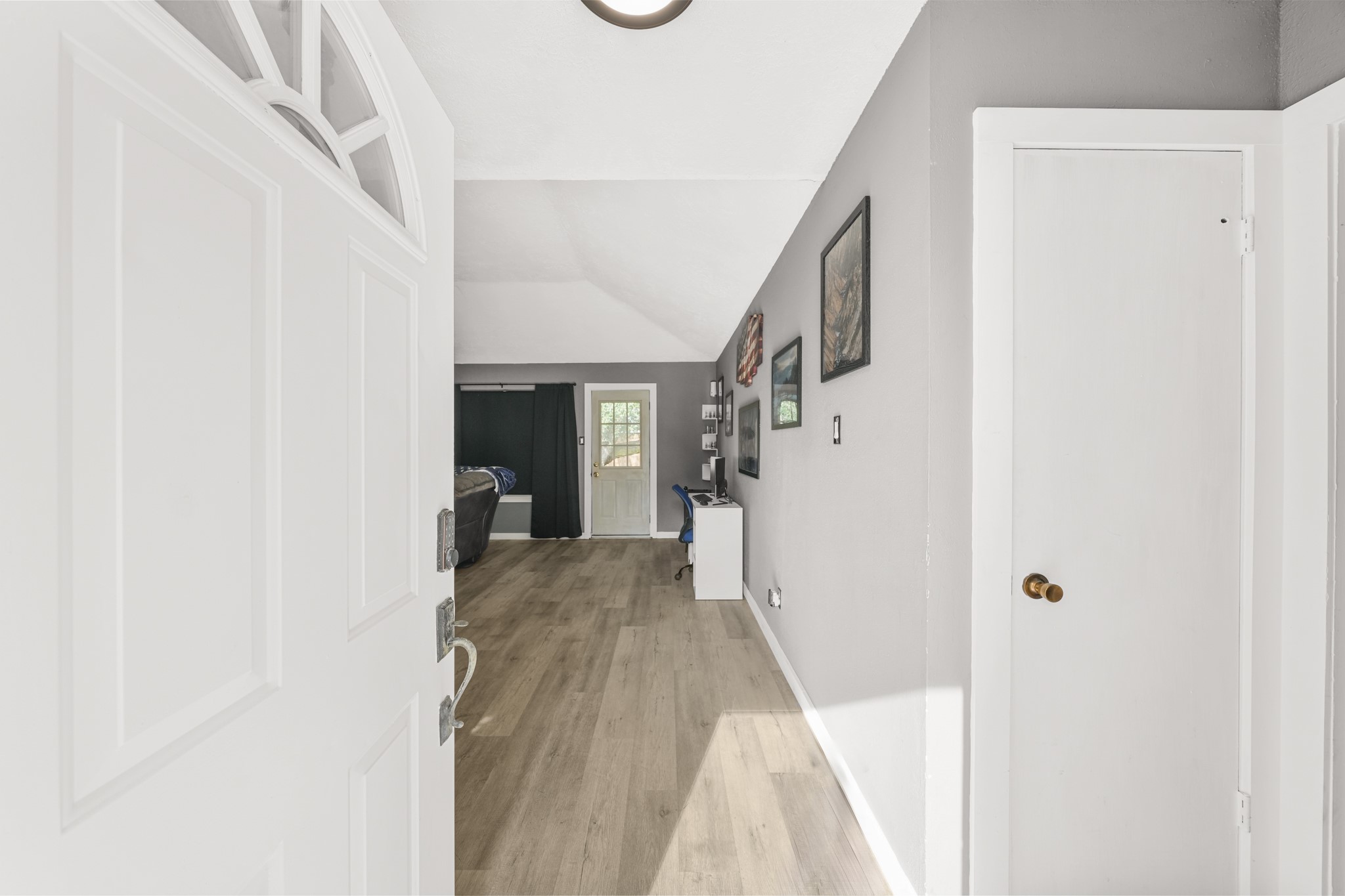 10119 Stonemont Road Property Photo 3