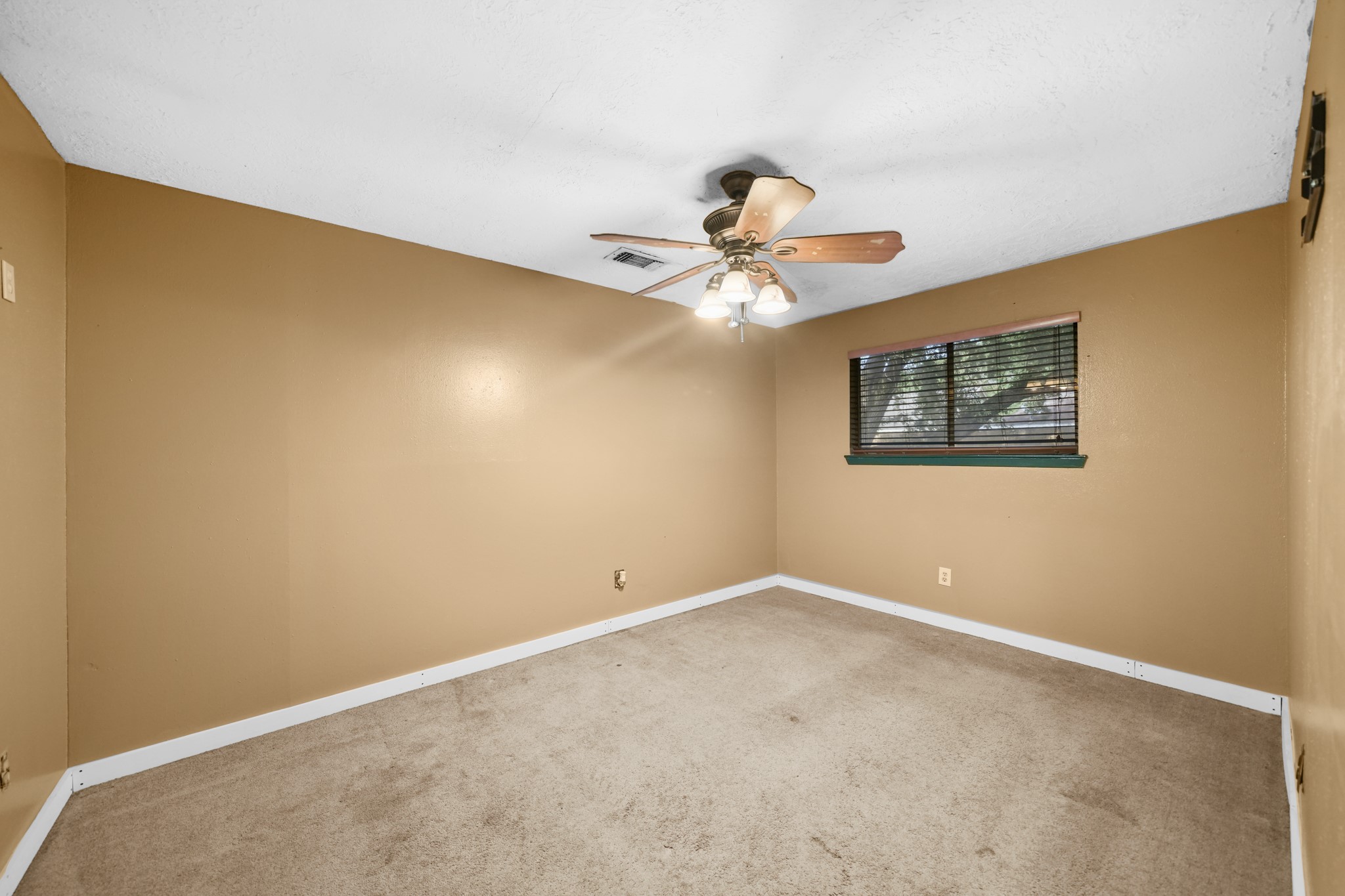 10119 Stonemont Road Property Photo 15