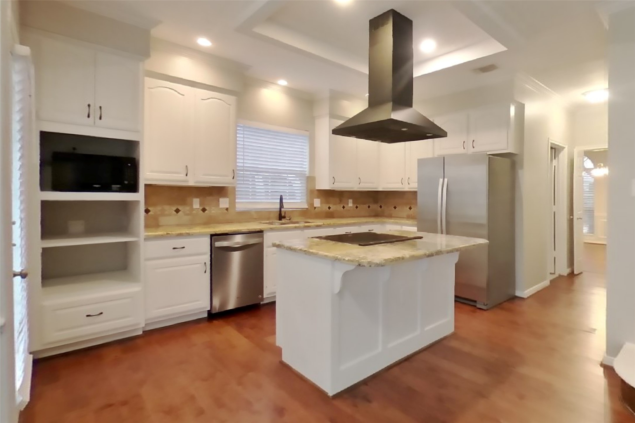 1507 Moon Shadow Court Property Photo 5