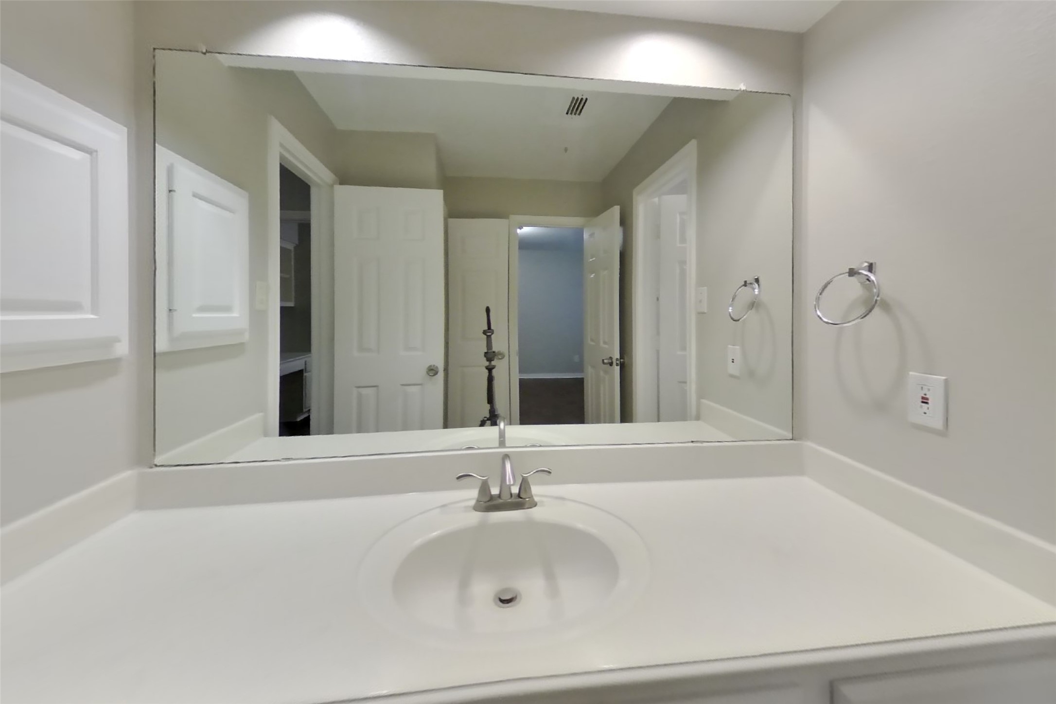 1507 Moon Shadow Court Property Photo 12