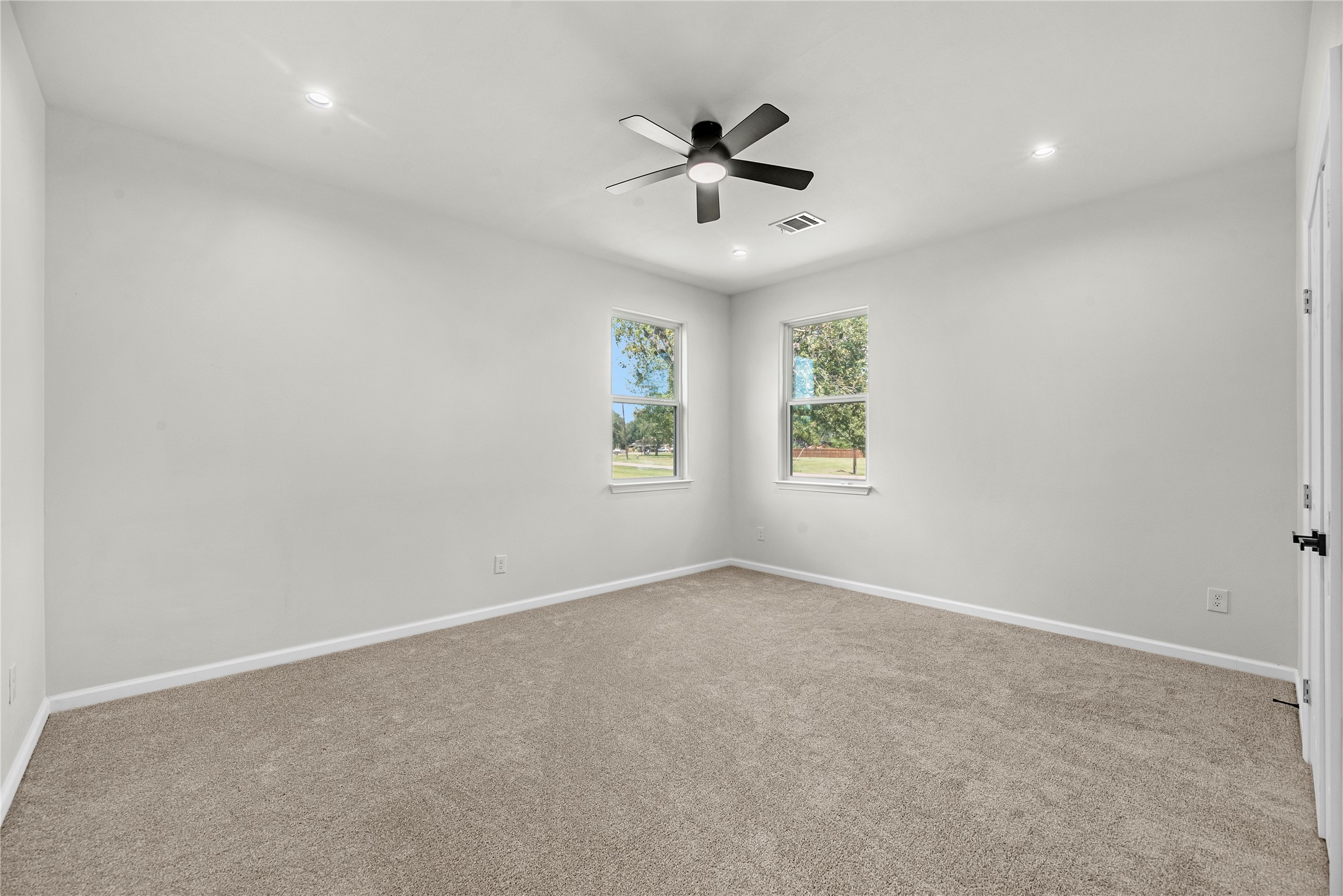 1902 Westview Drive Property Photo 16