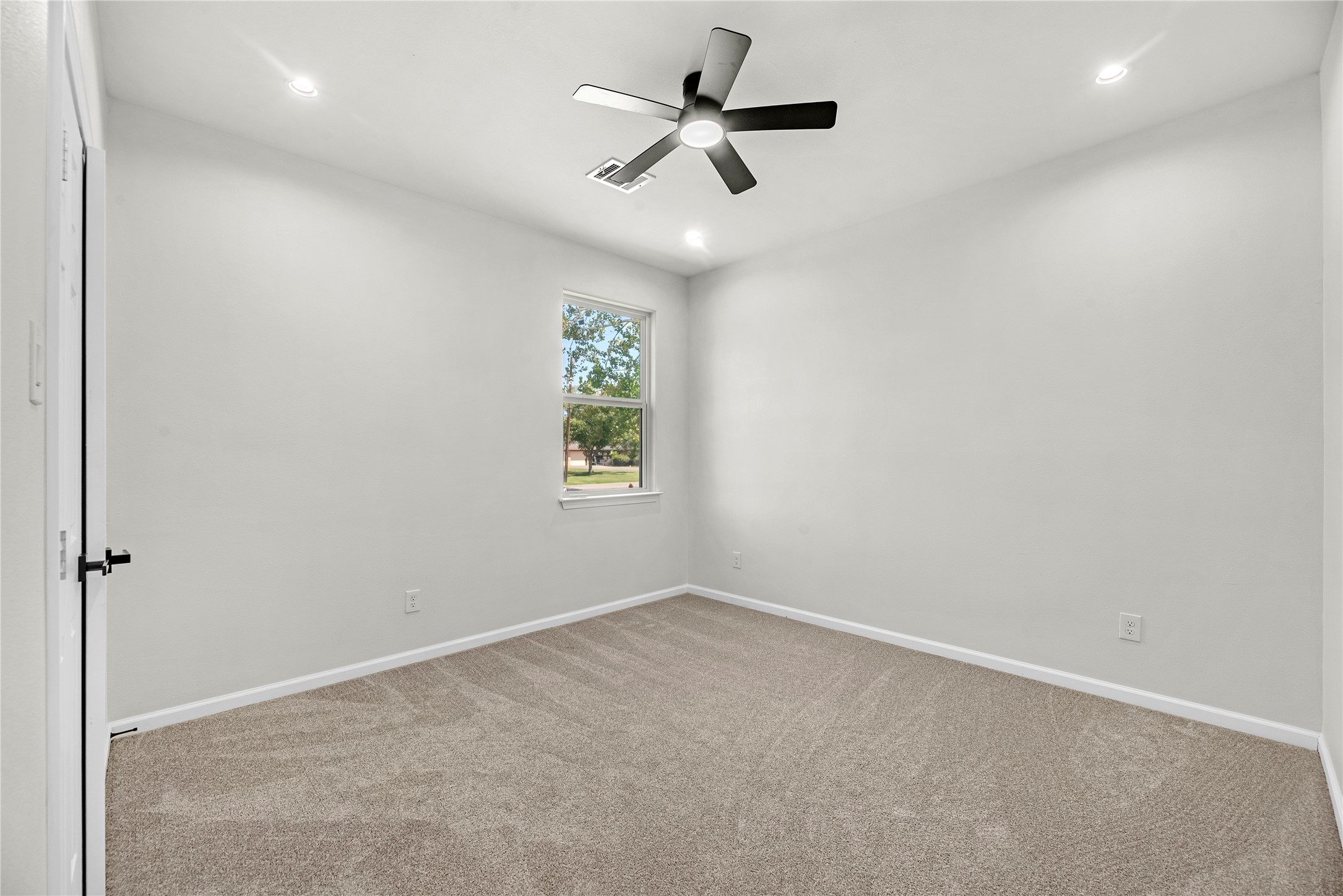 1902 Westview Drive Property Photo 21