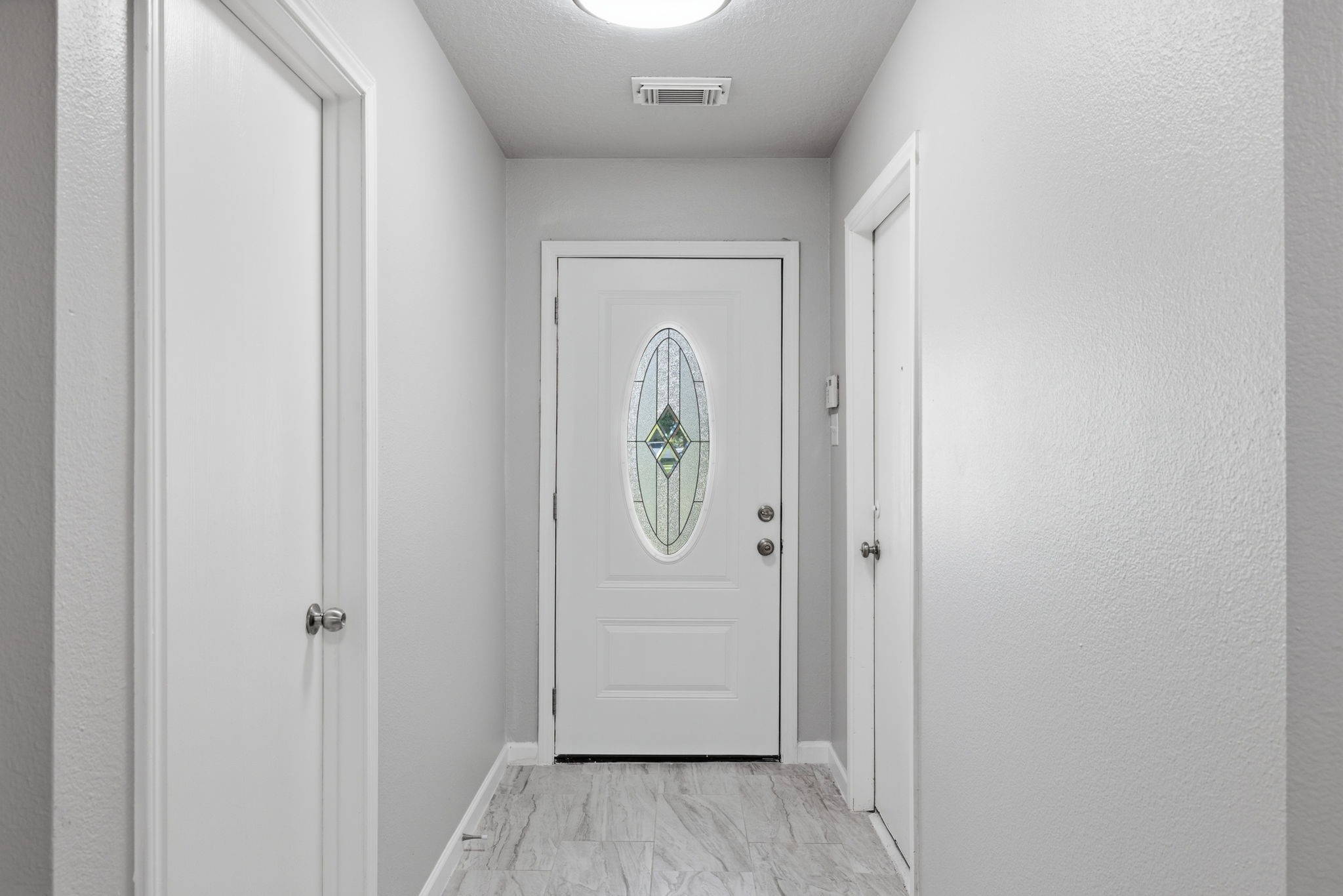 17819 Gimbals Way Property Photo 5