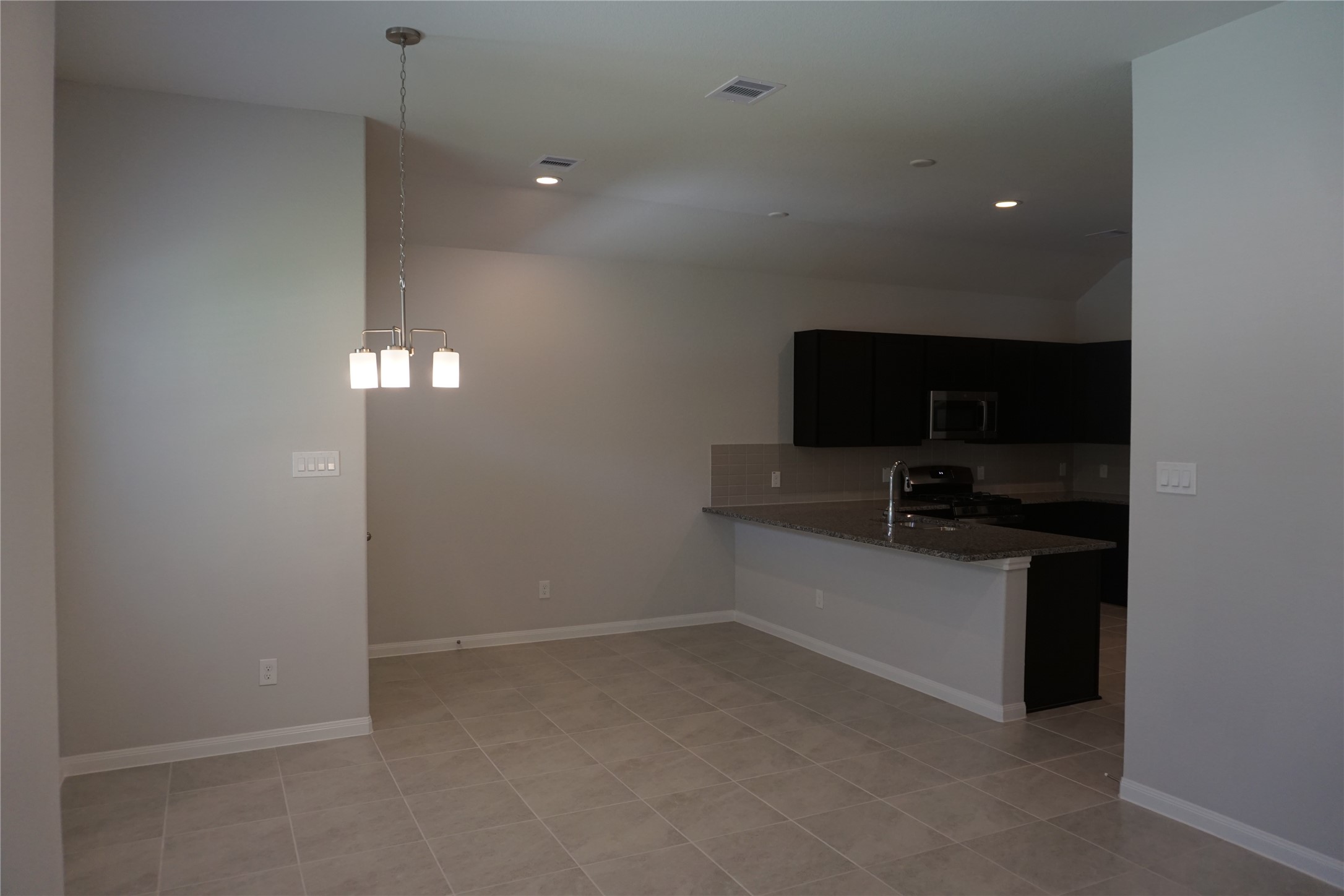 11893 East Gate Drive Property Photo 5