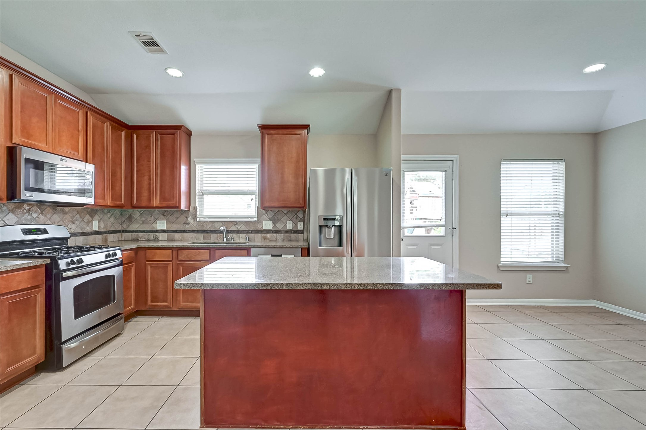 6402 Black Bamboo Lane Property Photo 12