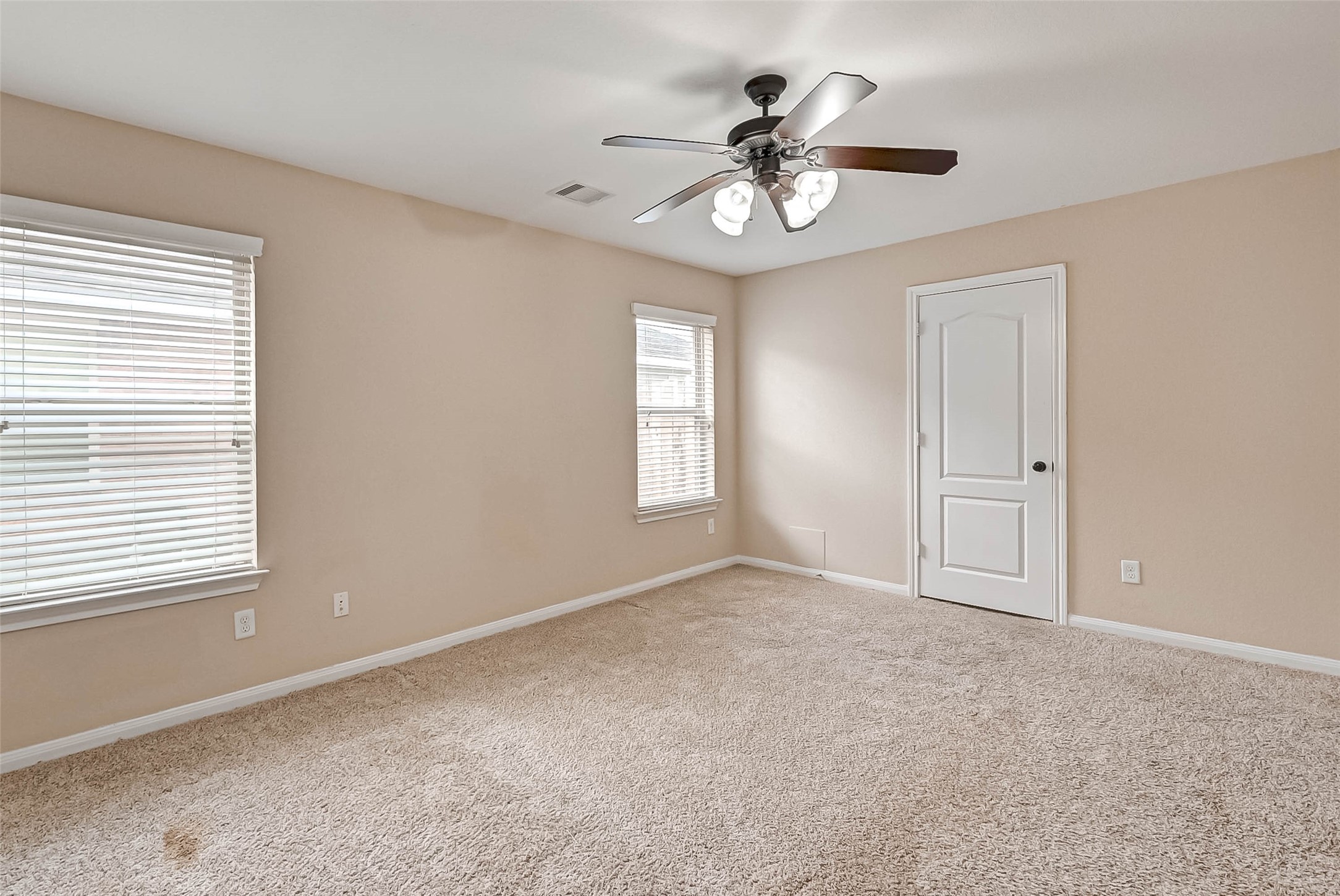 6402 Black Bamboo Lane Property Photo 18