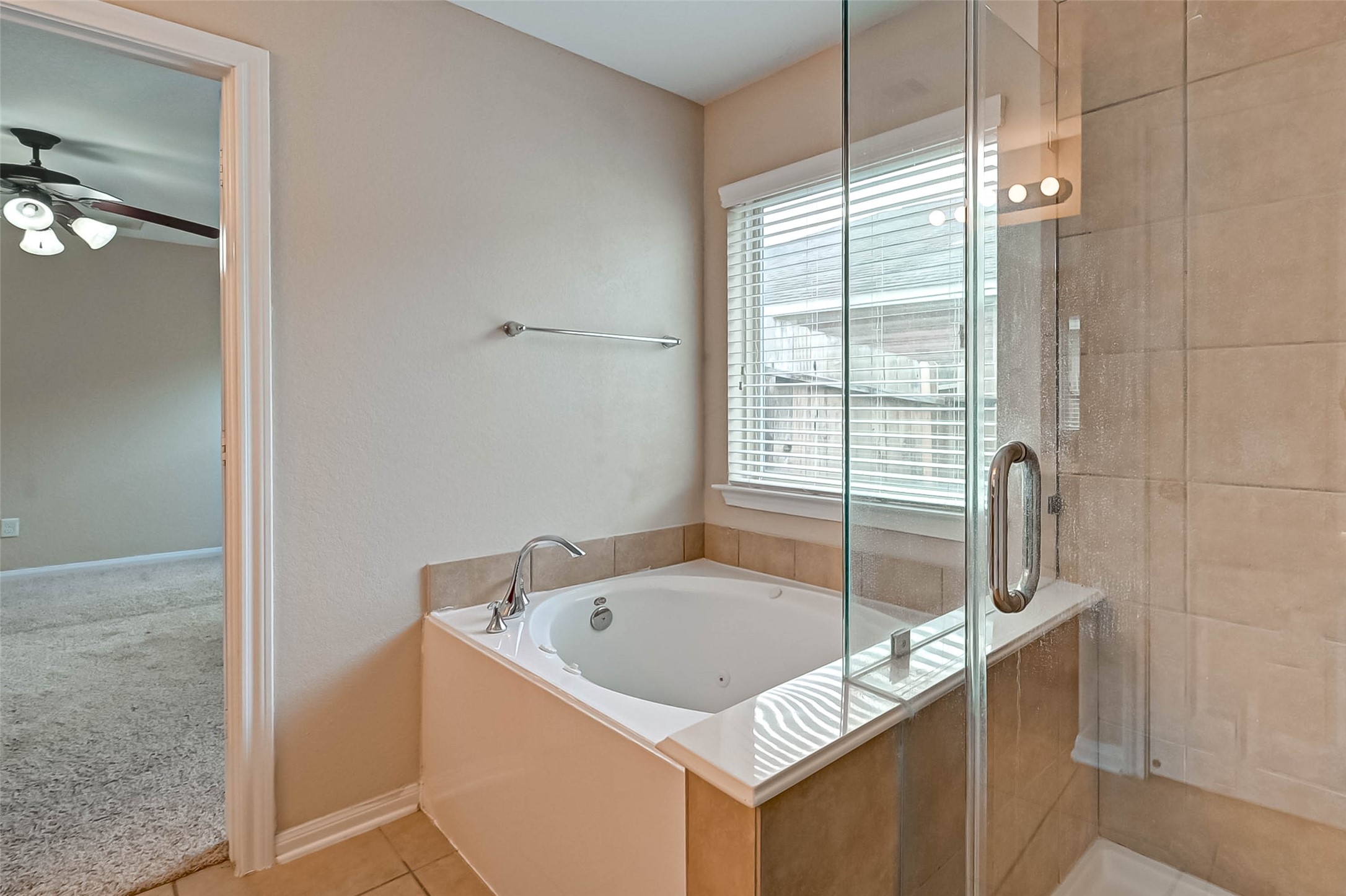 6402 Black Bamboo Lane Property Photo 21