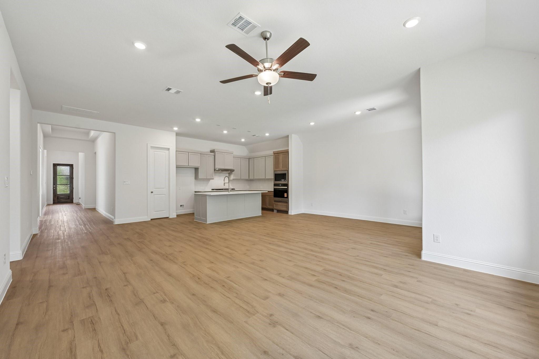 29752 Brushy Gables Drive, Magnolia Tx 77354 Property Photo 6