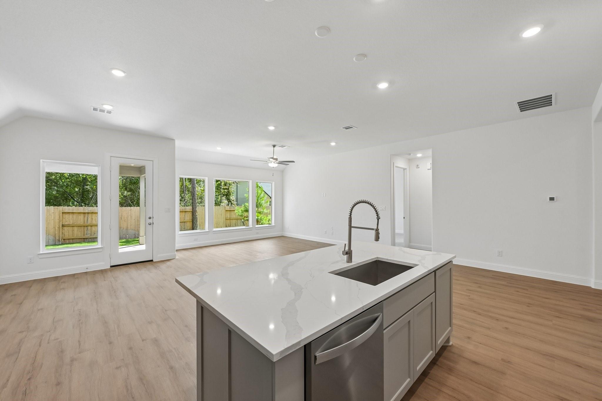 29752 Brushy Gables Drive, Magnolia Tx 77354 Property Photo 11