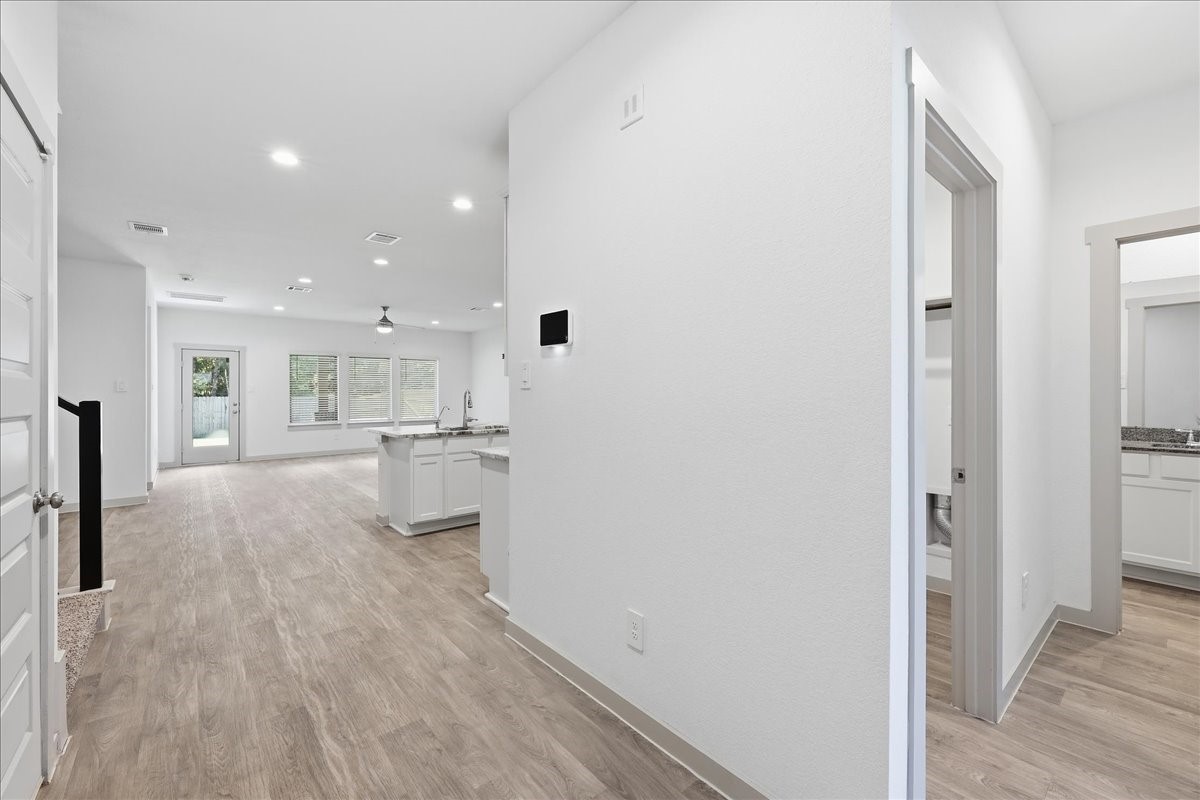 115 Little Spring Court Property Photo 7