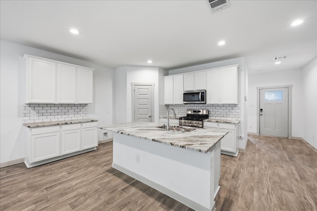 115 Little Spring Court Property Photo 17