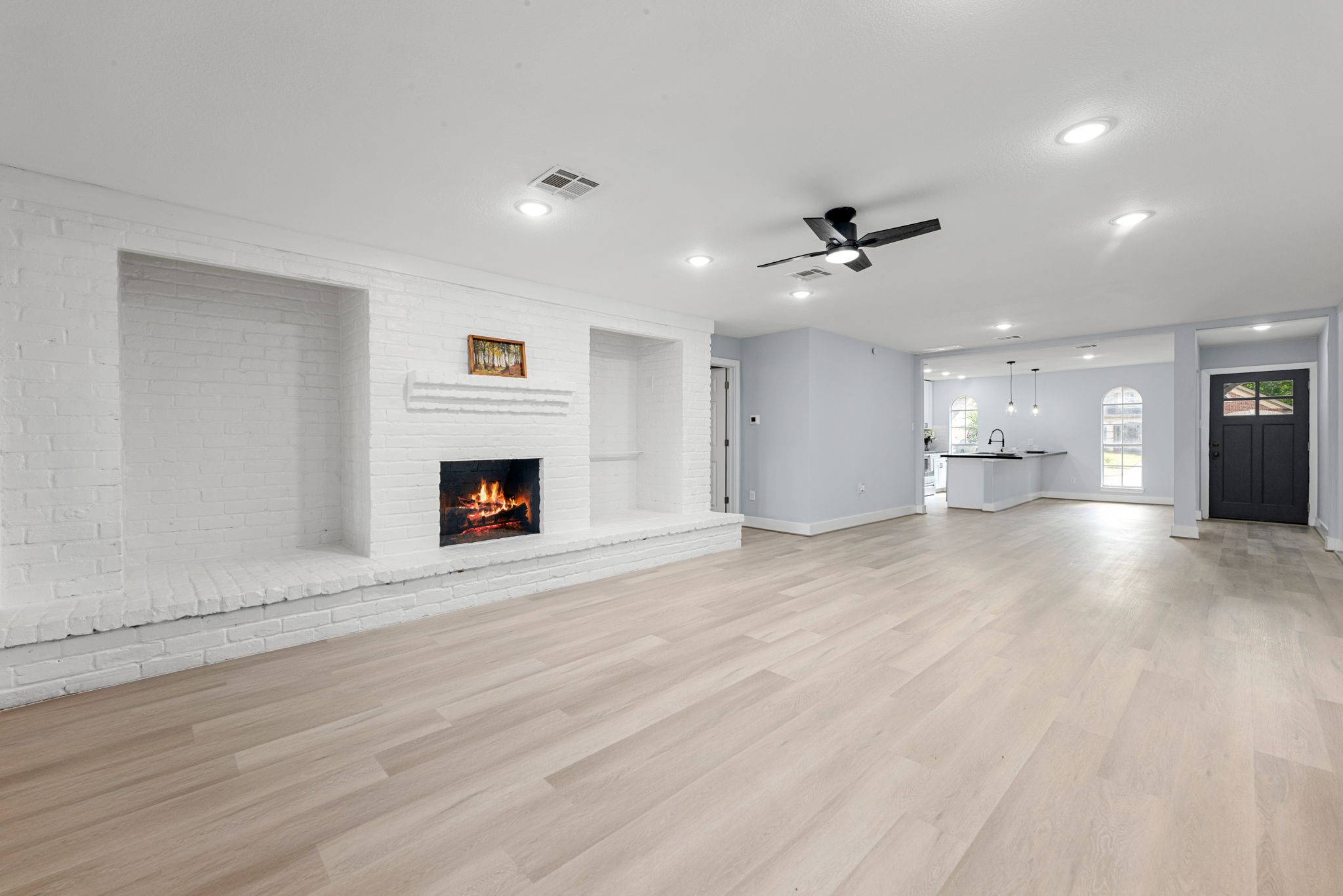 23011 Whispering Willow Drive Property Photo 10