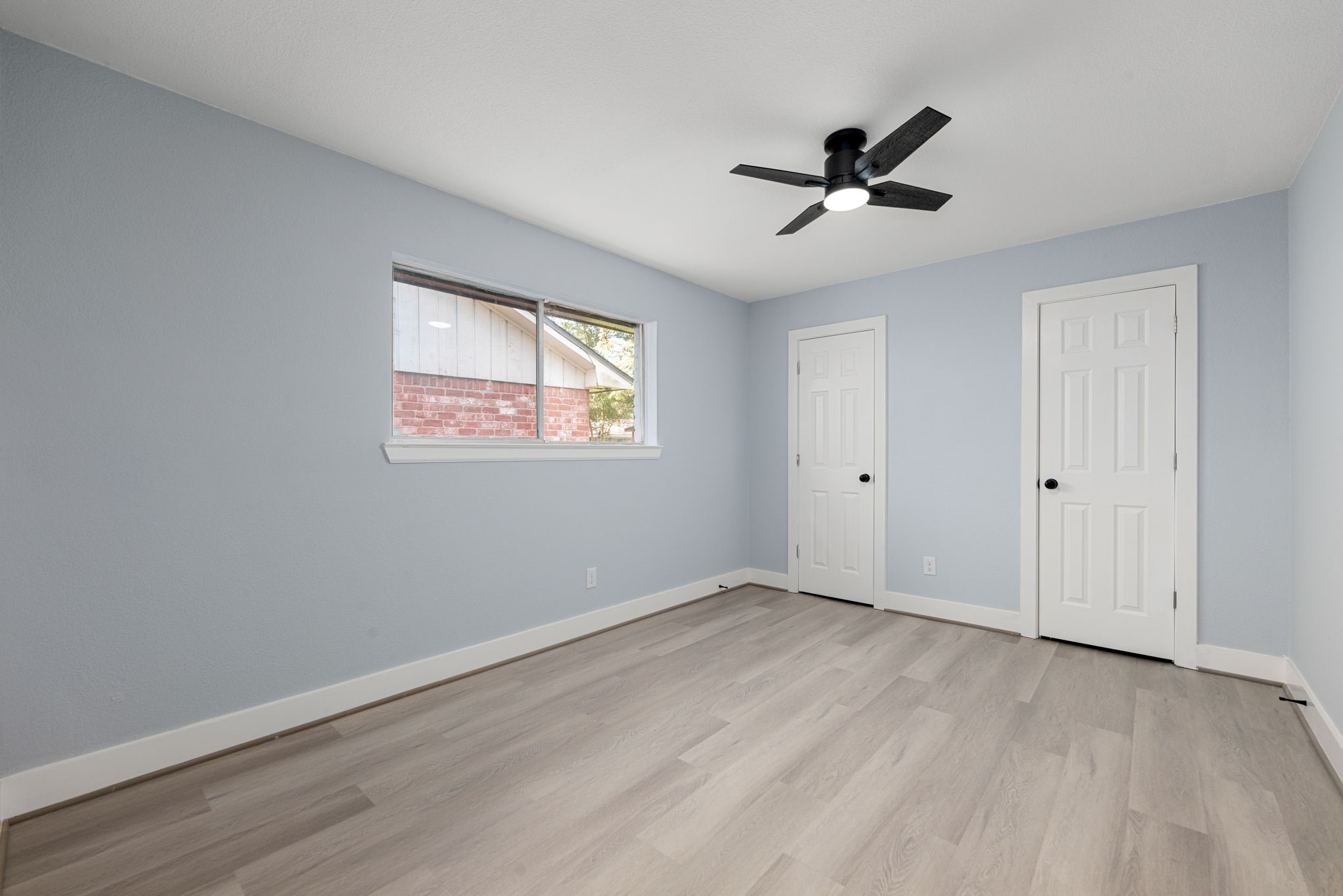 23011 Whispering Willow Drive Property Photo 28