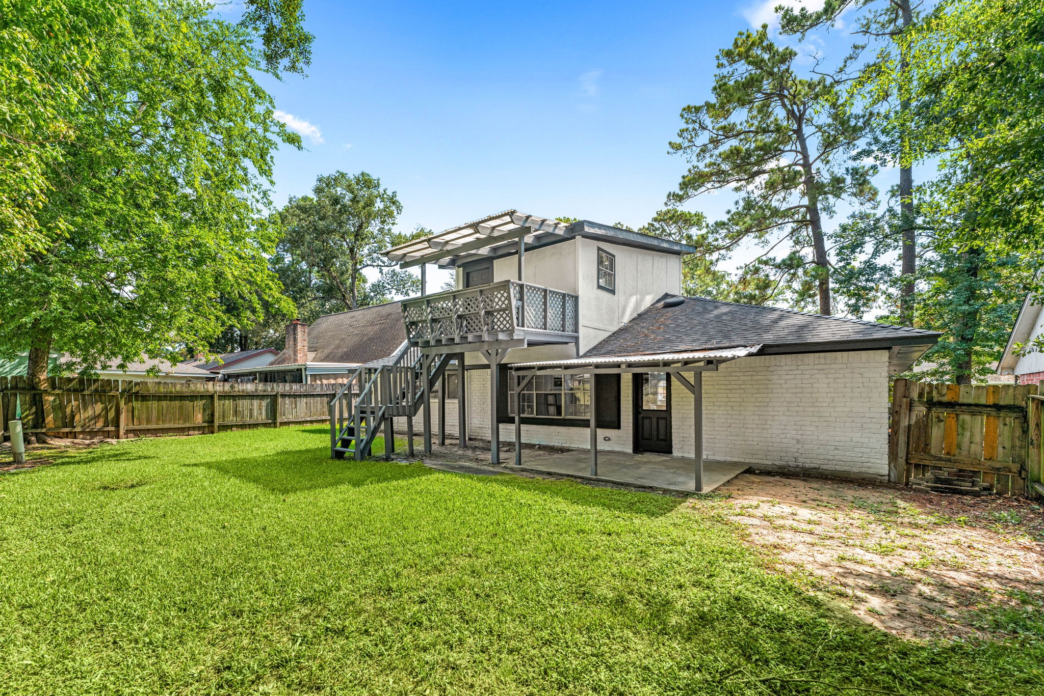 23011 Whispering Willow Drive Property Photo 35