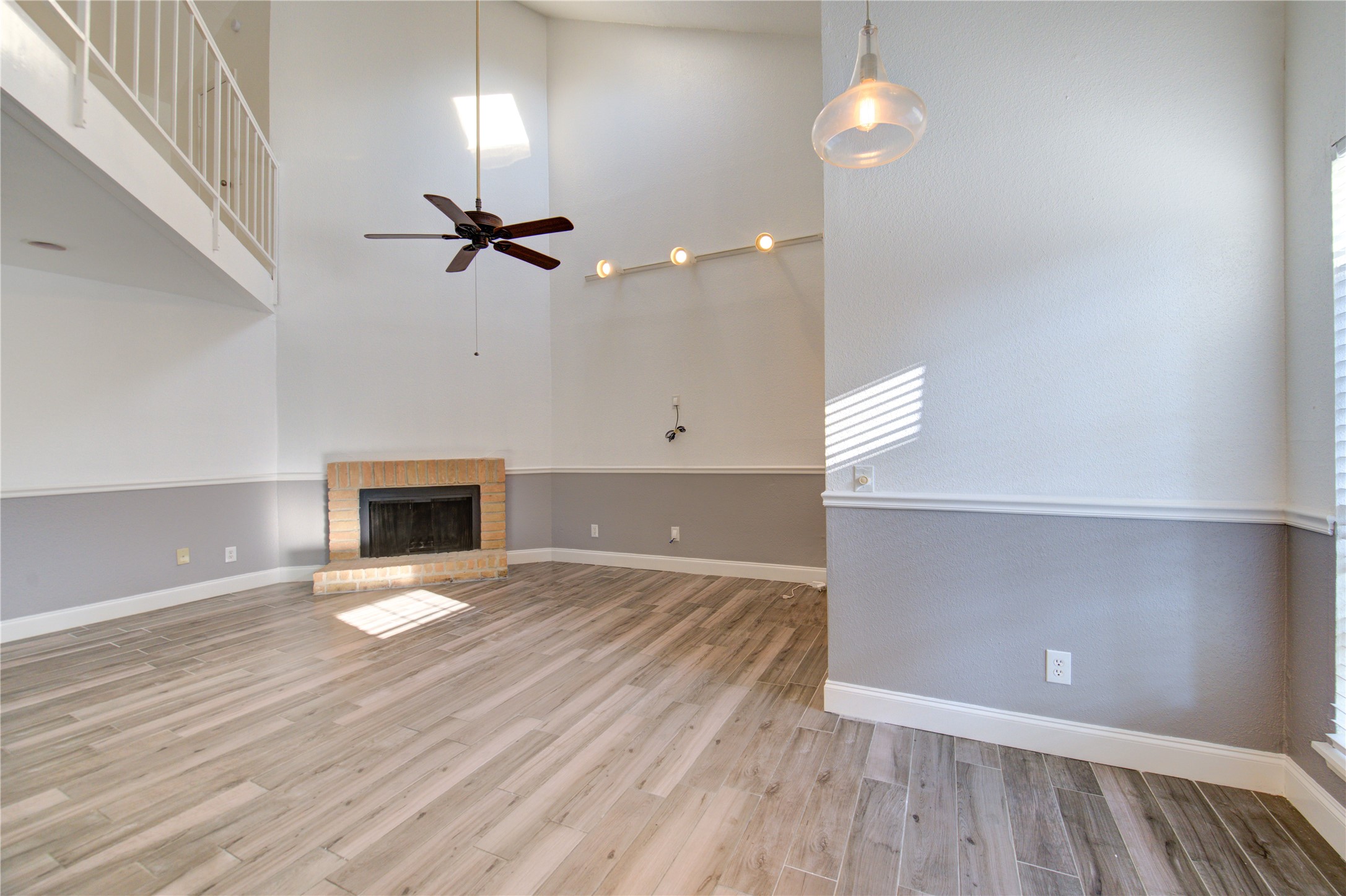 9809 Richmond Avenue D5 Property Photo 4