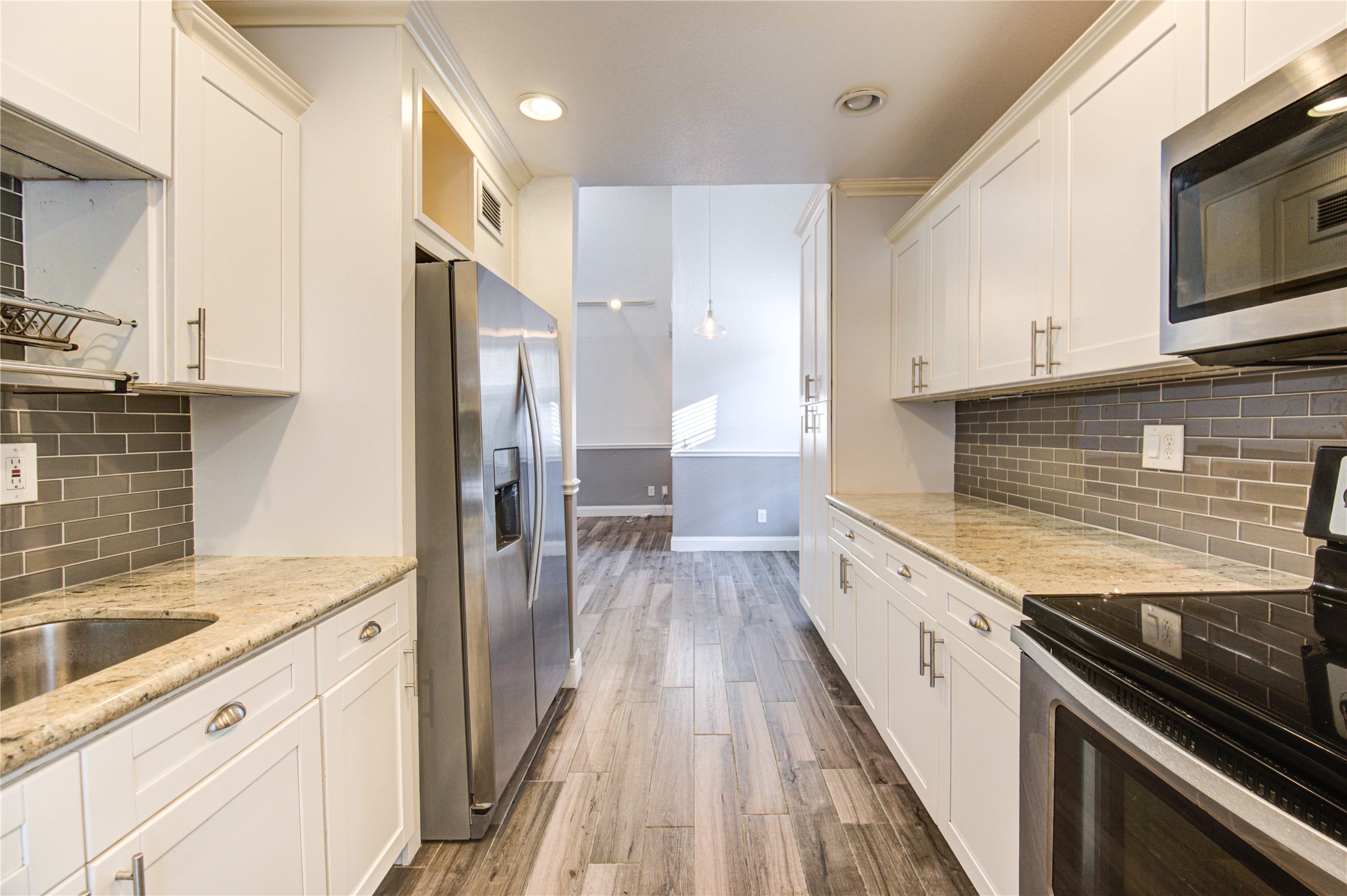 9809 Richmond Avenue D5 Property Photo 10